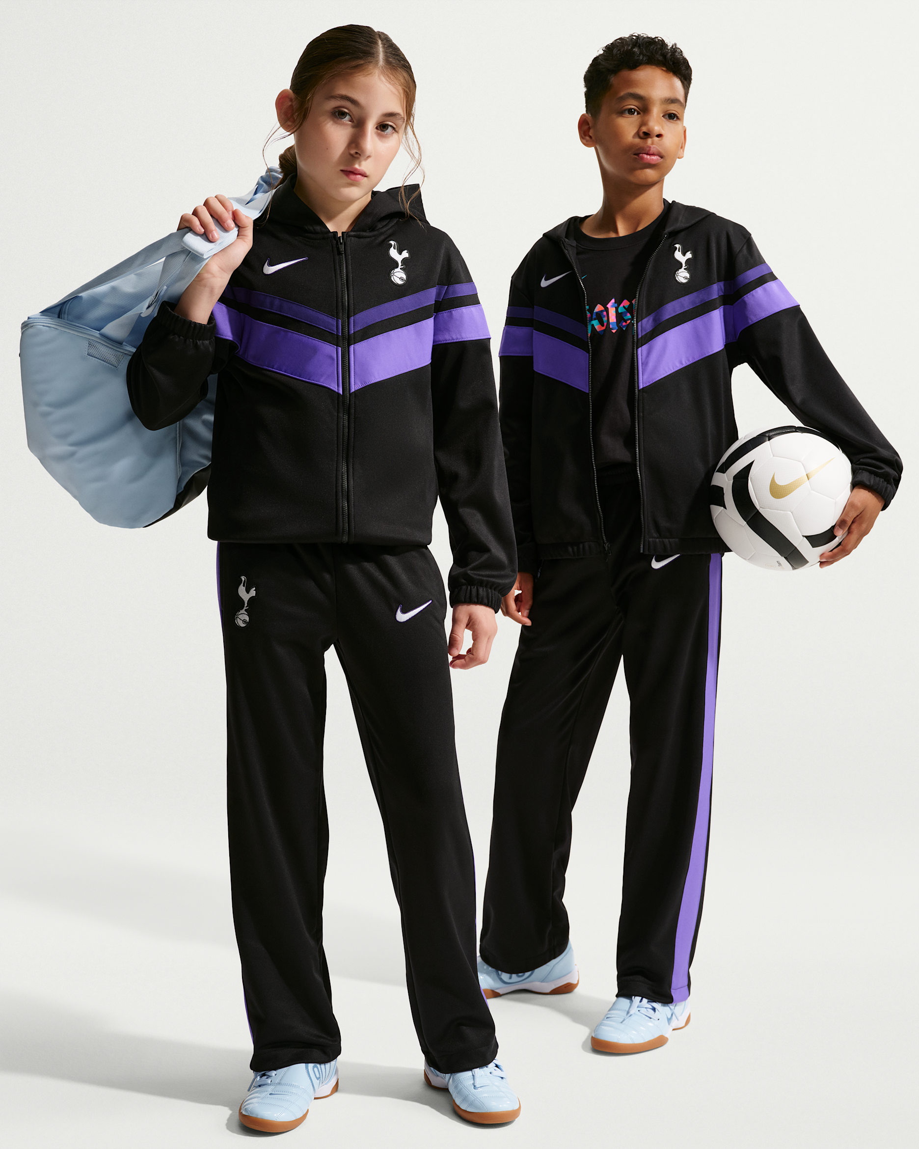Tottenham Hotspur Third Older Kids' Nike Dri-FIT Football Hooded Tracksuit - Black/Psychic Purple/New Orchid