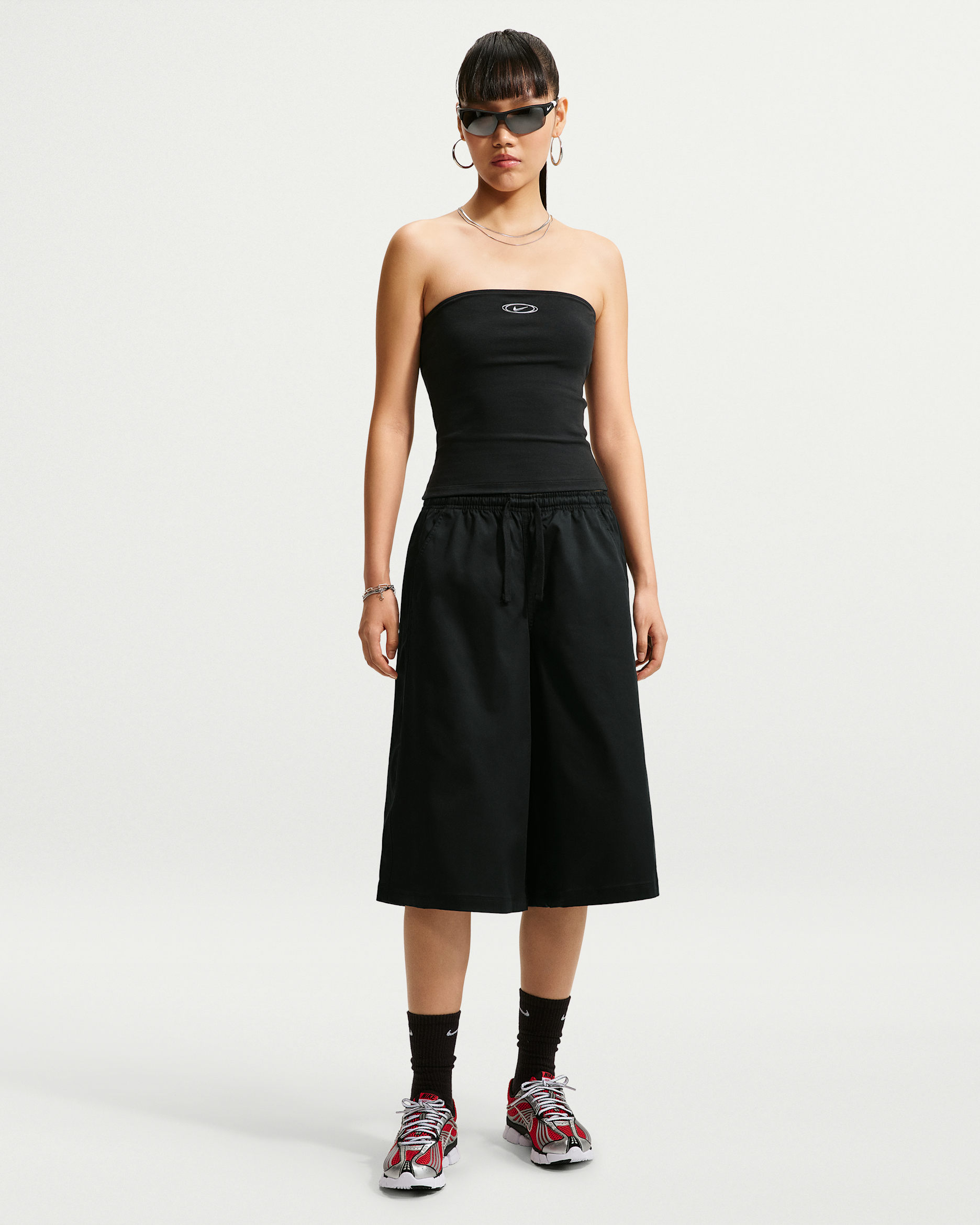 Nike Sportswear Women's Oversized Mid-Rise Parachute Shorts - Black/Black