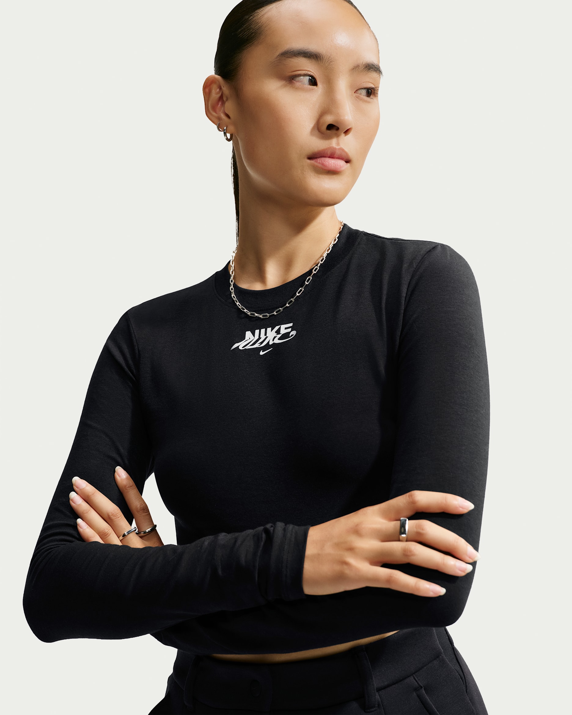 Nike Sportswear Women's Slim Cropped Long-Sleeve T-Shirt - Black