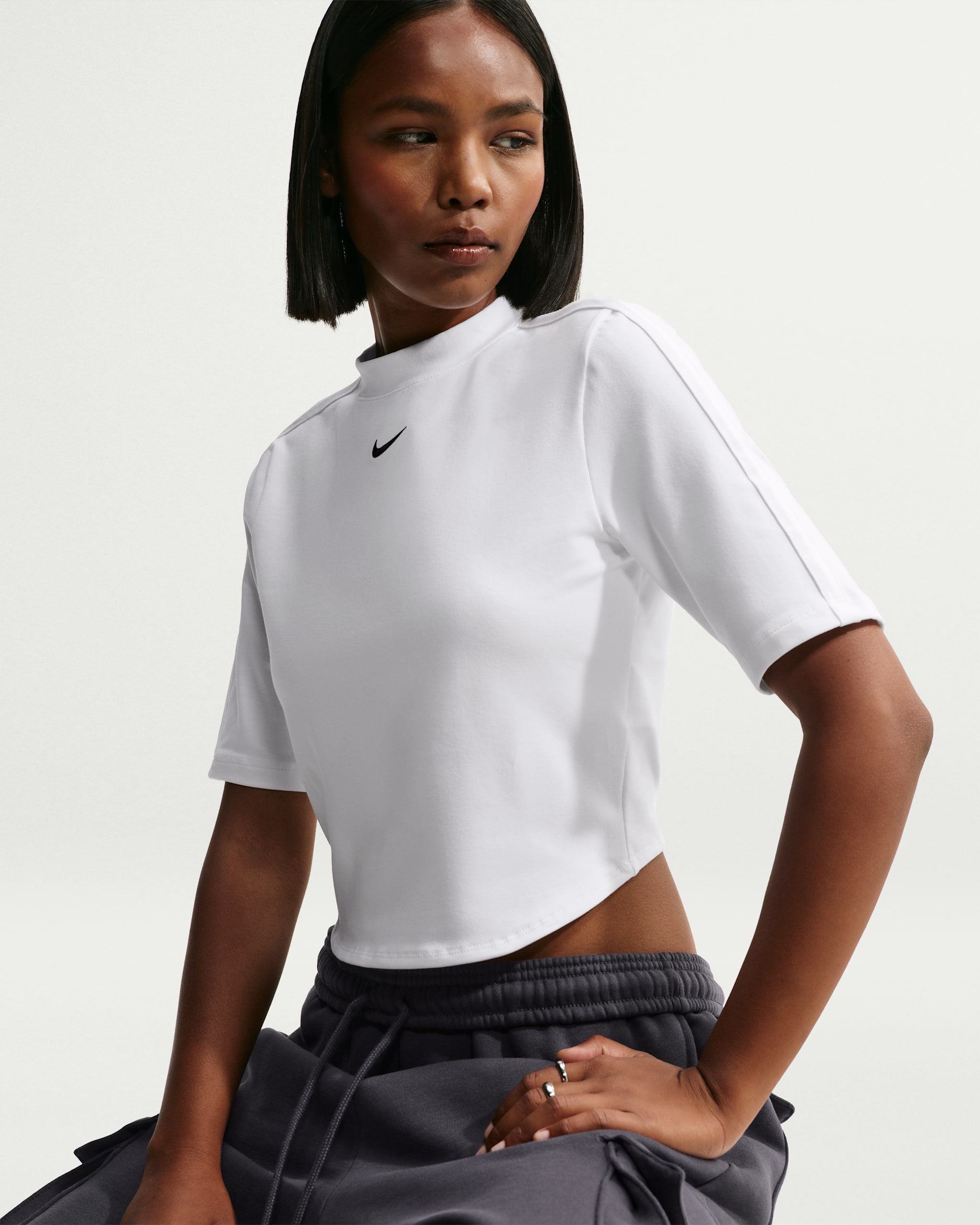 Playera ajustada para mujer Nike Sportswear - Blanco/Blanco/Negro