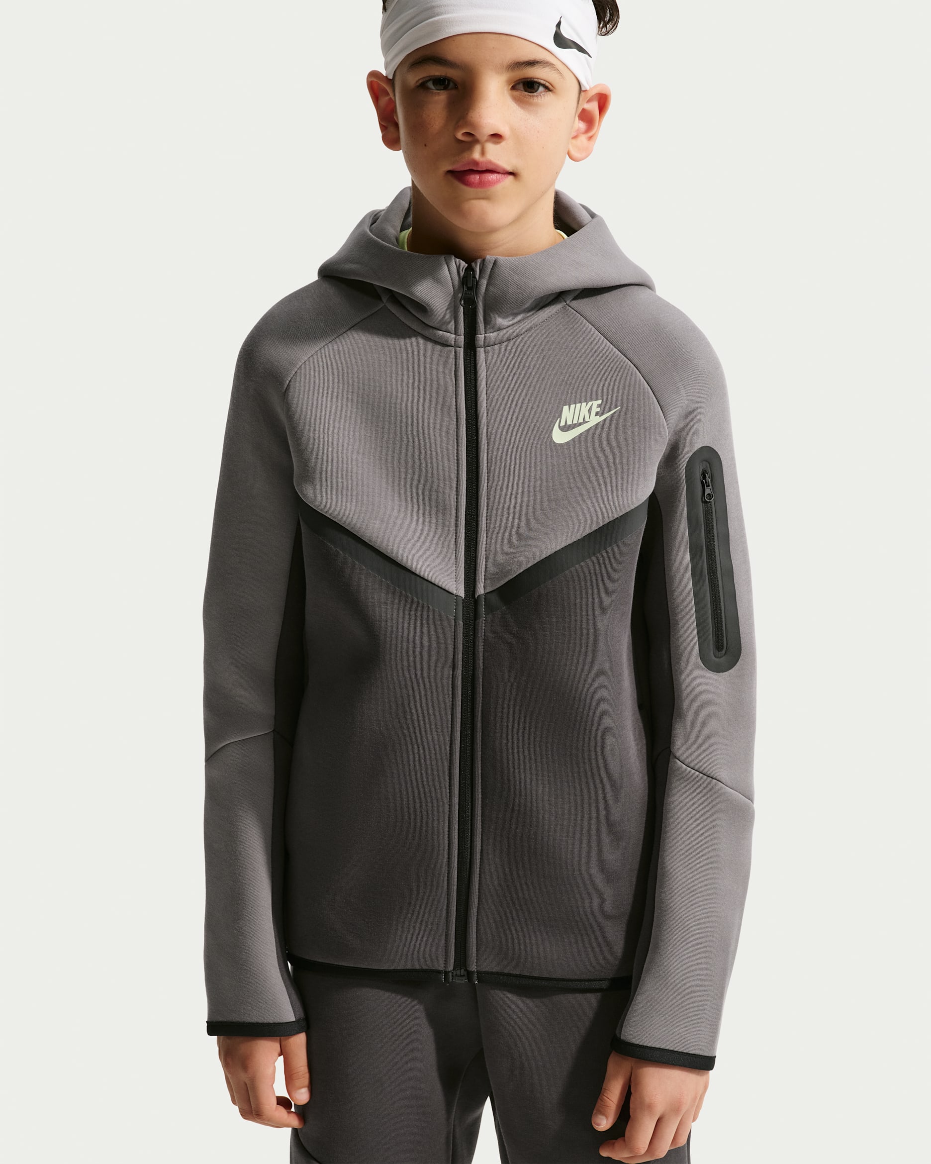 Nike Sportswear Tech Fleece Older Kids' Full-Zip Hoodie - Pencil Point/Anthracite/Black/Light Liquid Lime
