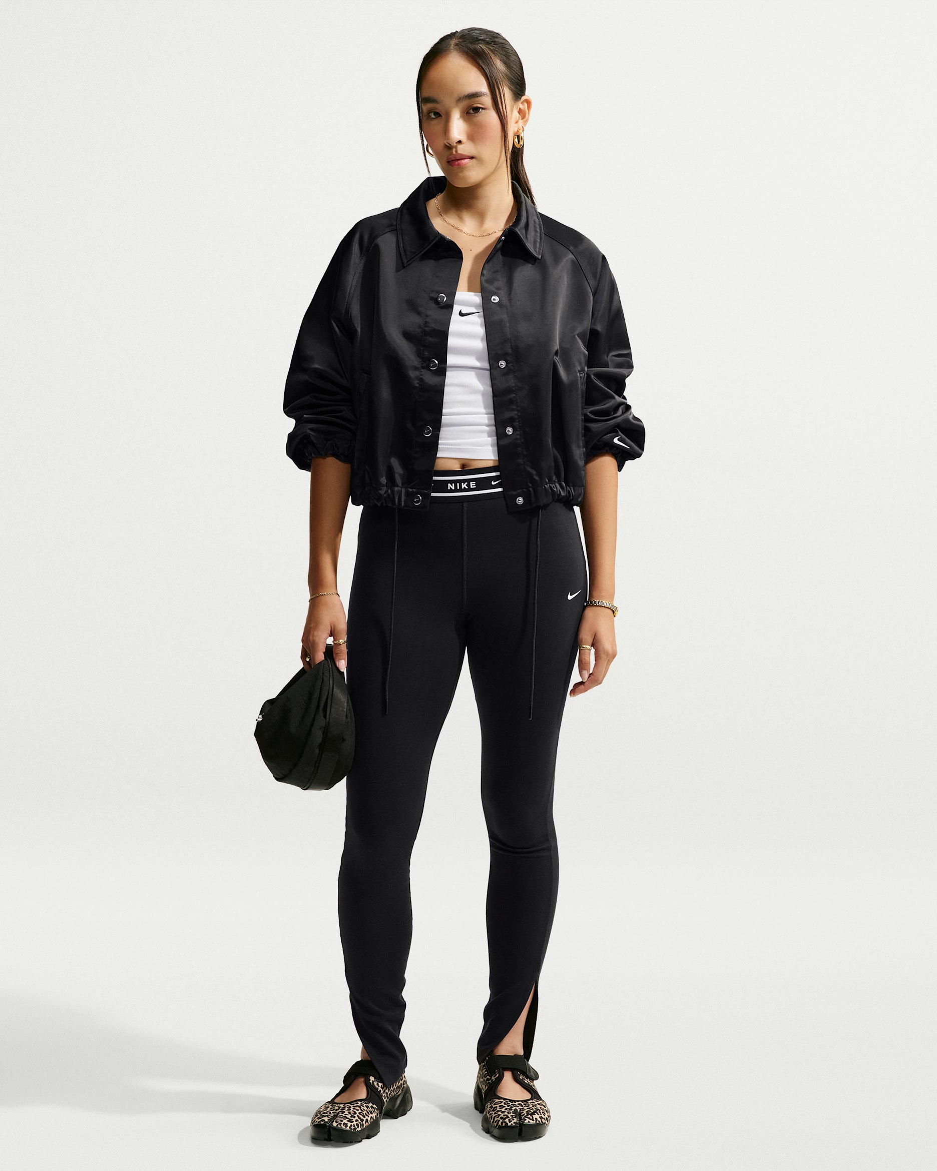Nike Sportswear Chill Knit Women's High-Waisted Open-Hem Leggings - Black/White