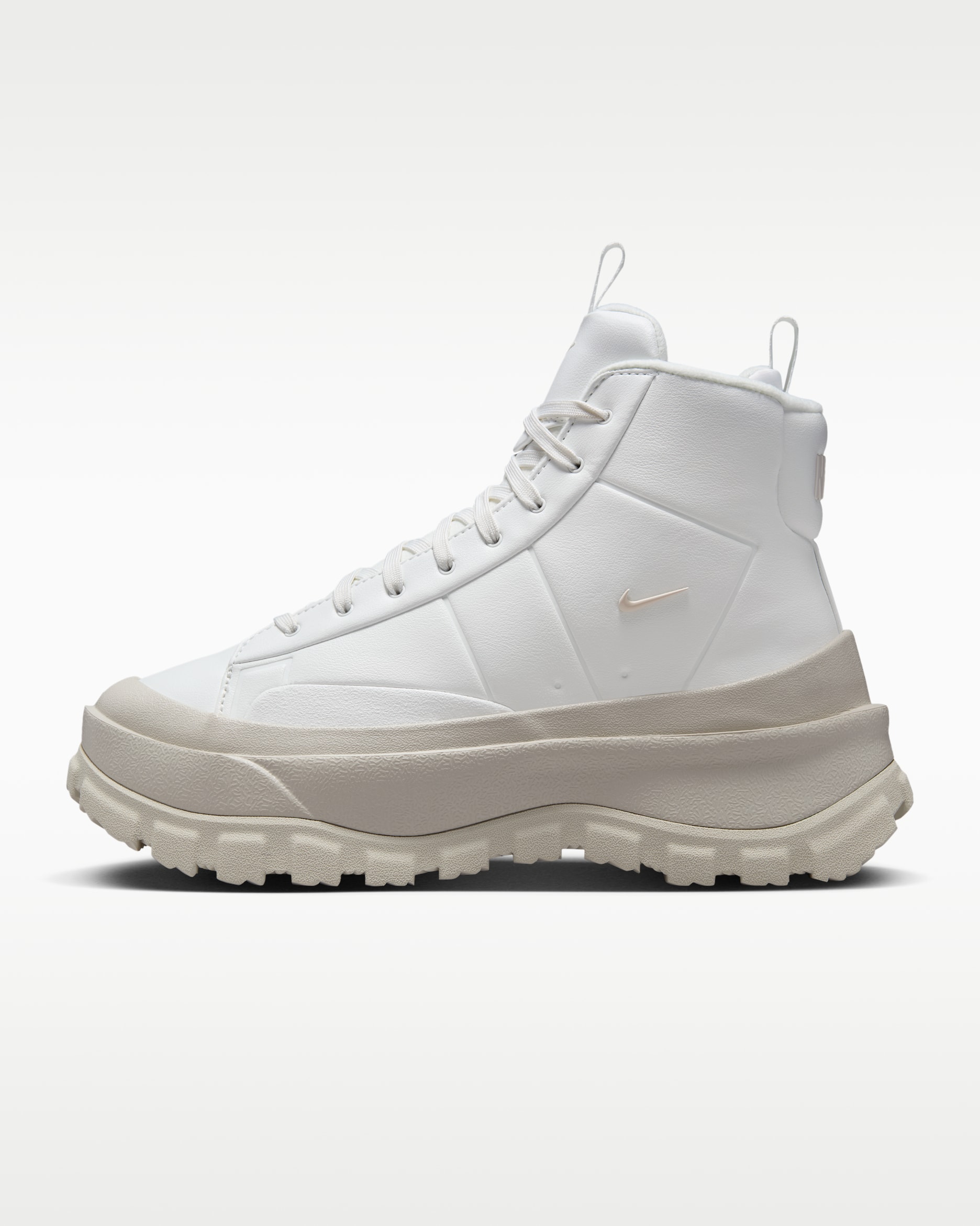 Nike Blazer Roam Mid Women's Winterized Shoes - Summit White/Light Bone/University Gold/Phantom