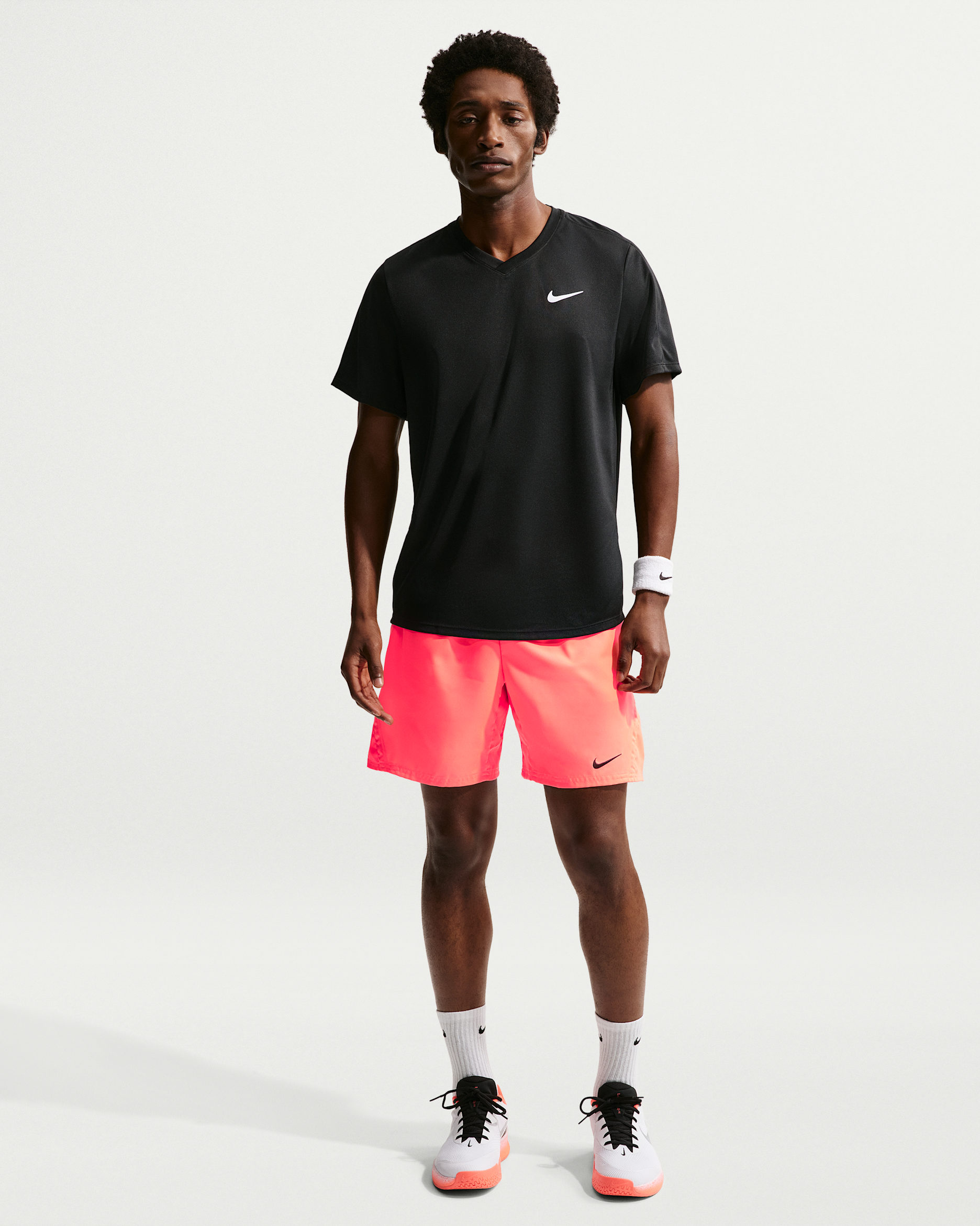 NikeCourt Victory Men's Dri-FIT 7" Tennis Shorts - Hot Lava/Black