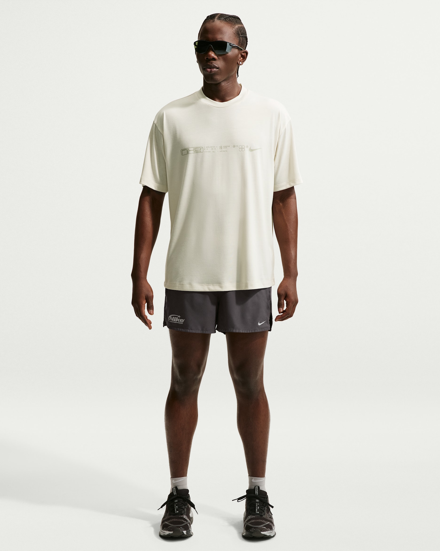 Nike Dri-FIT-løbeshorts med indershorts (8 cm) til mænd - Medium Ash/Medium Ash/sort