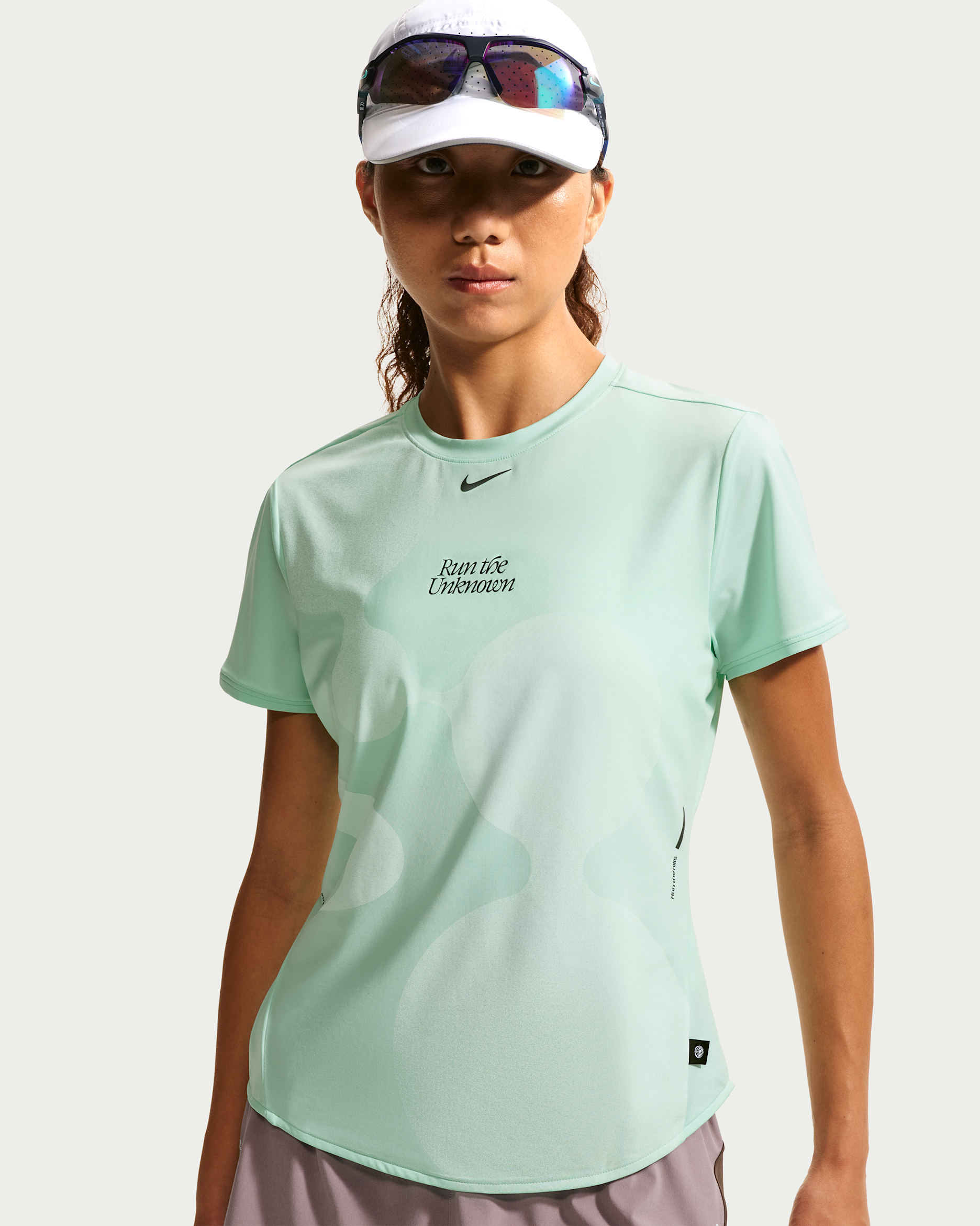 เสื้อวิ่งแขนสั้นผู้หญิง Dri-FIT Nike Swift - Arctic Green