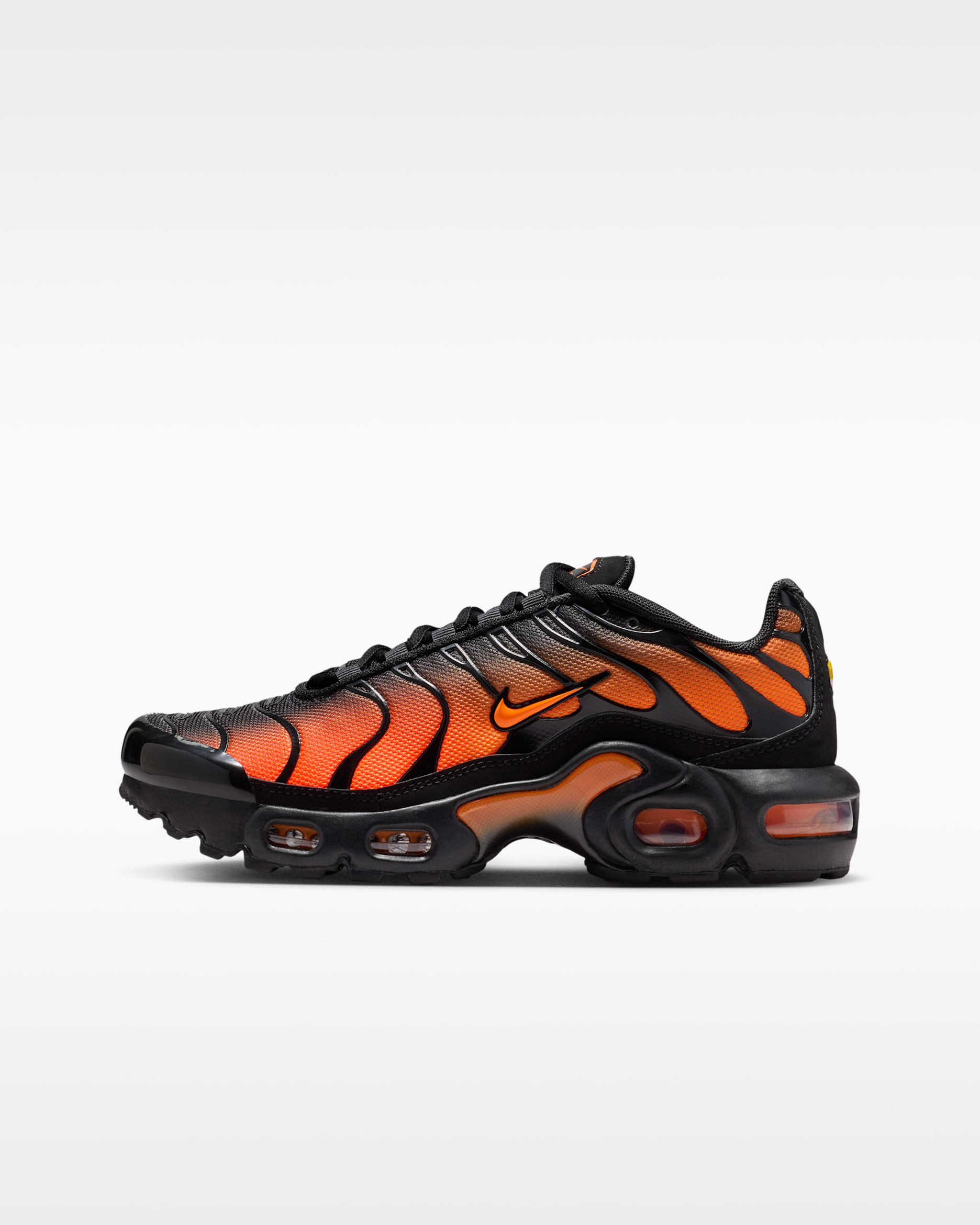 Nike Air Max Plus Schuh (ältere Kinder) - Schwarz/Schwarz/Total Orange