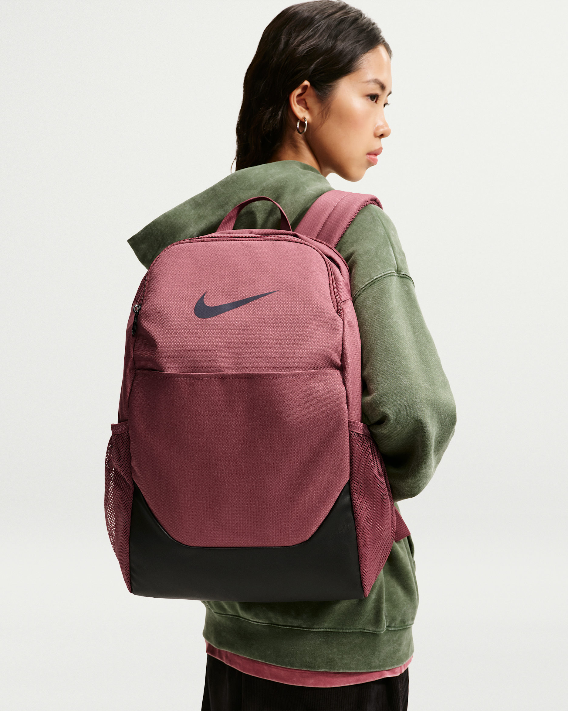 Nike Brasilia Backpack (Medium, 24L) - Pink Smoke/Black/Gridiron