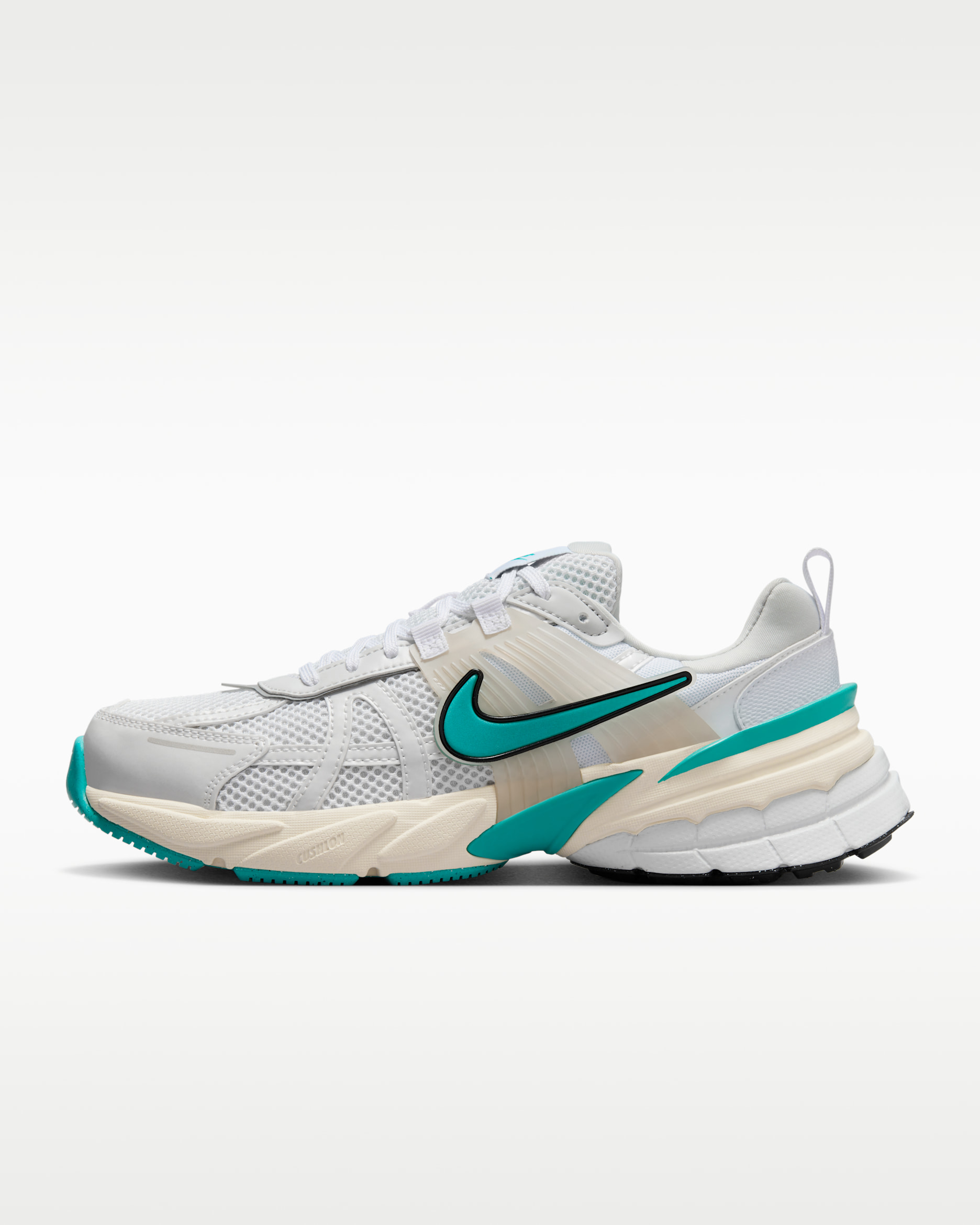 Tenis con detalles reflejantes para mujer Nike V2K Run - Blanco/Leche de coco/Blanco cumbre/Cactus empolvado