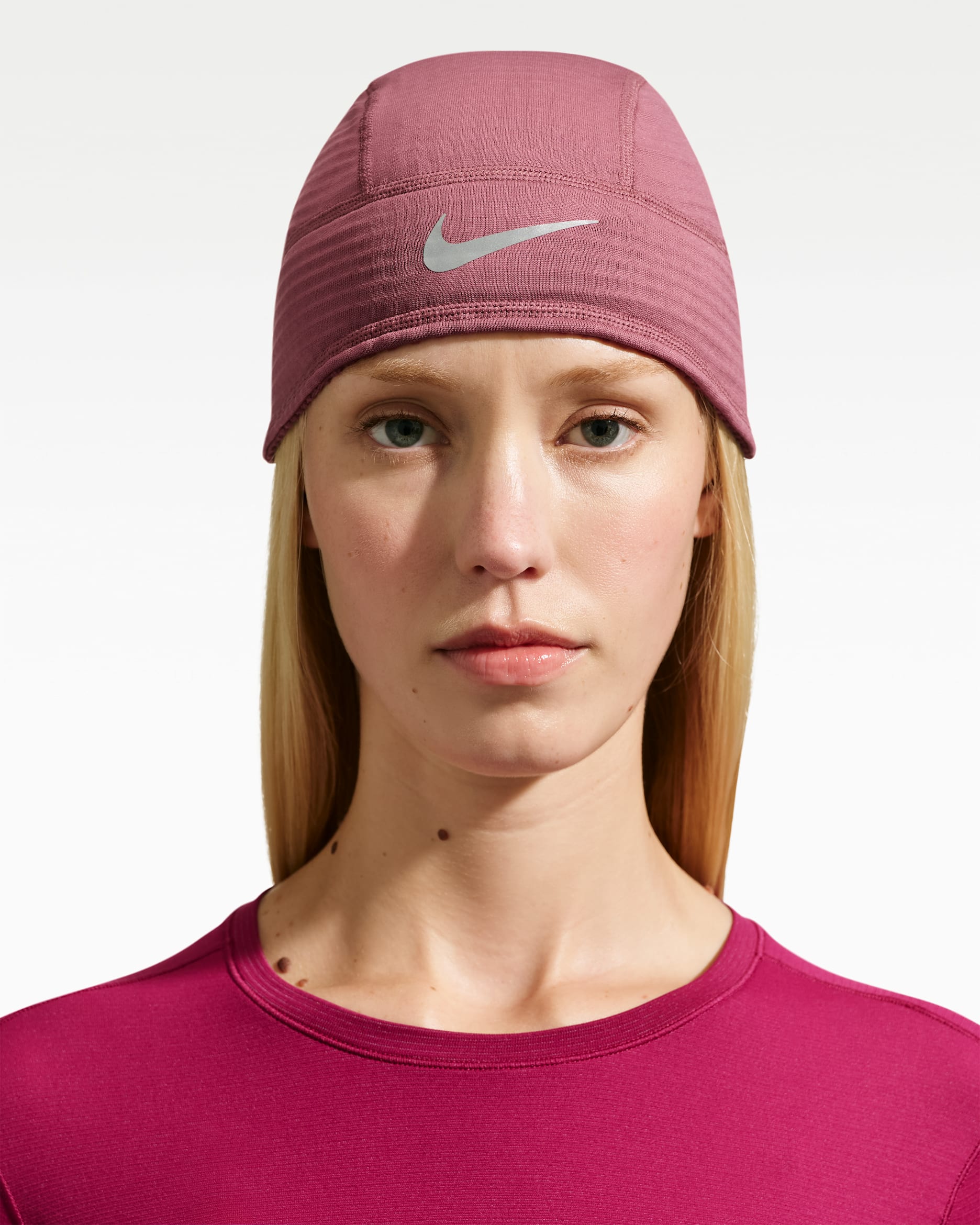 Nike Sphere Beanie - Pink Smoke/Silver