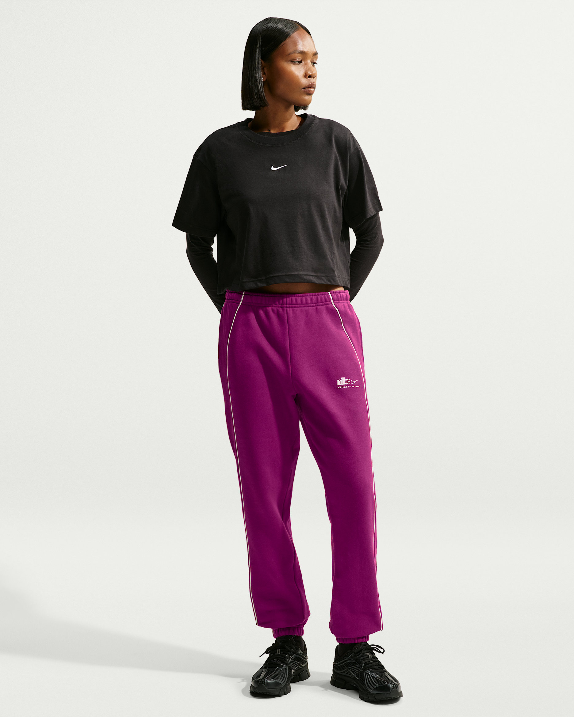 Nike Studio Fleece Medium Weight Women's Mid-Rise Cuffed Pants - True Berry/Sail