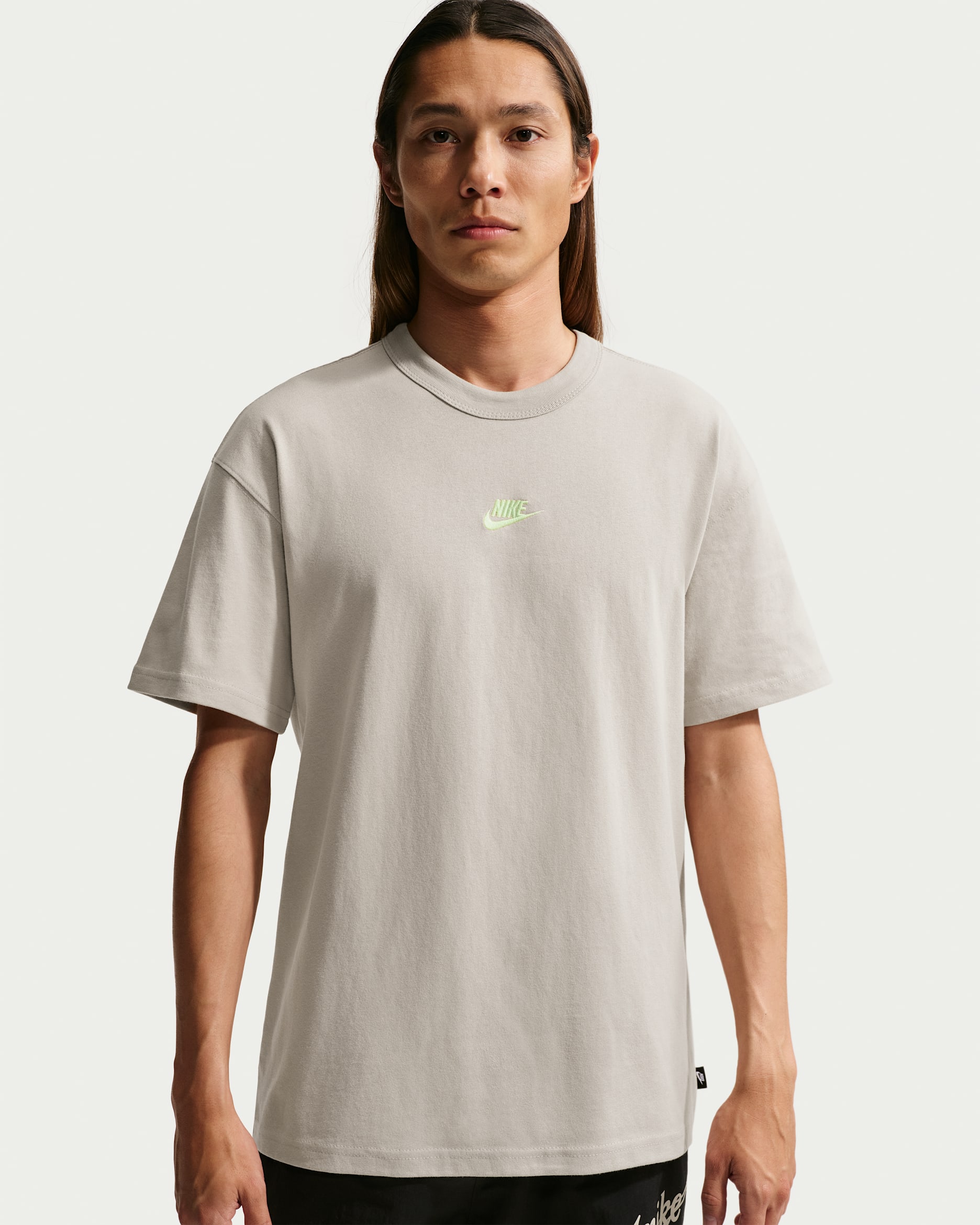 ナイキ スポーツウェア プレミアム エッセンシャルズ メンズ Tシャツ - クリーム2