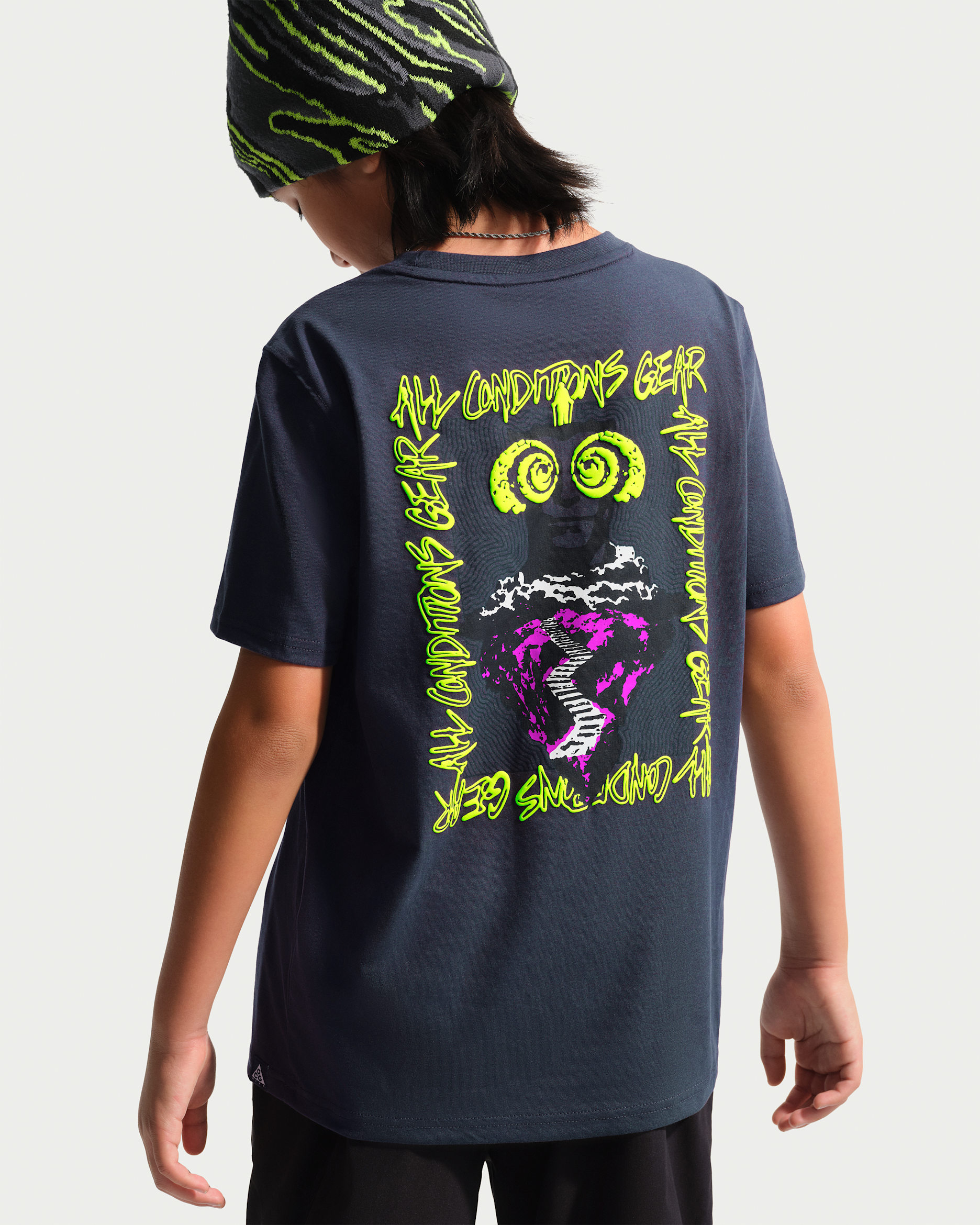 ACG Big Kids' Dri-FIT Head in the Clouds T-Shirt - Gridiron