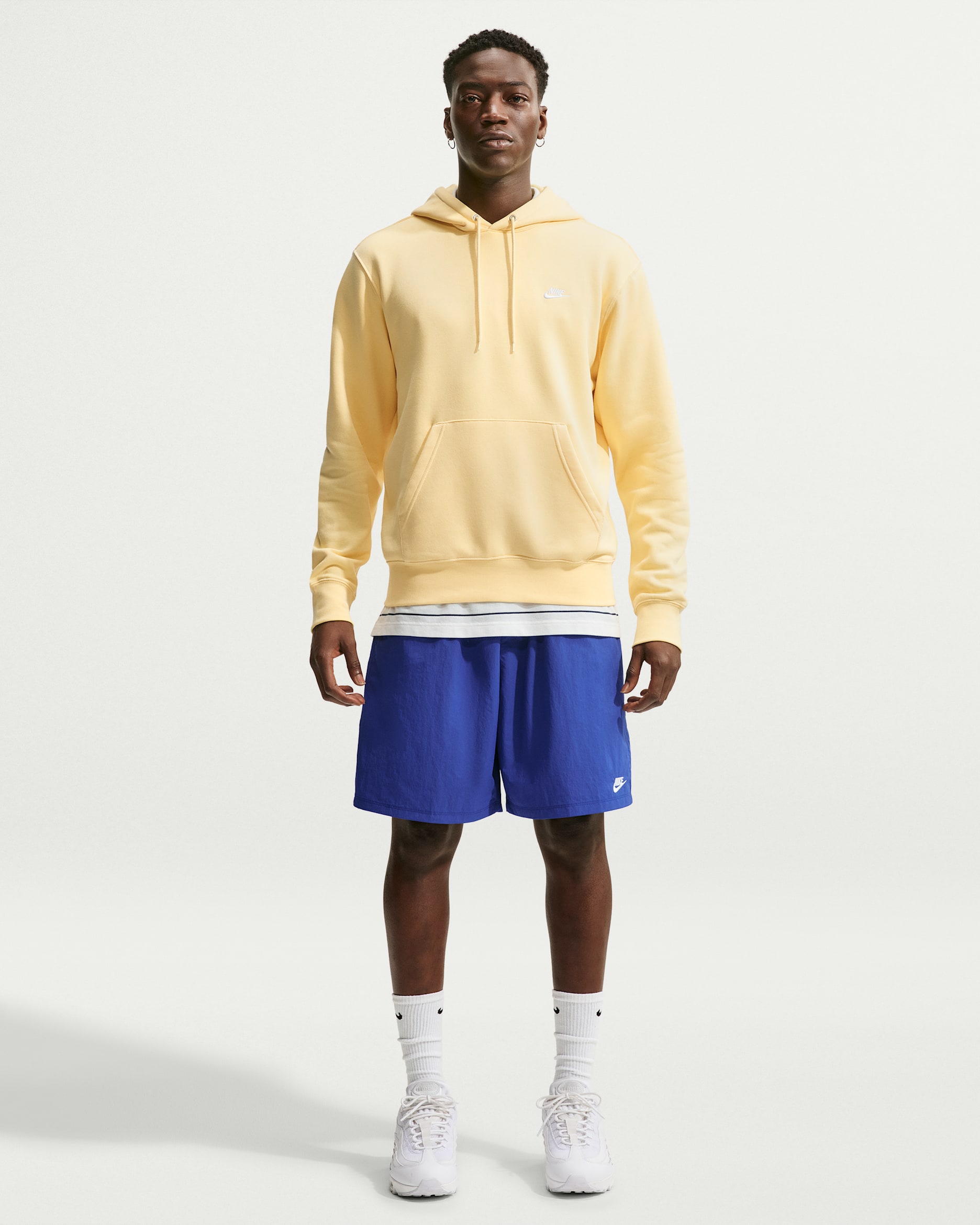Nike Sportswear Club Men's Sport Shorts - Old Royal/White