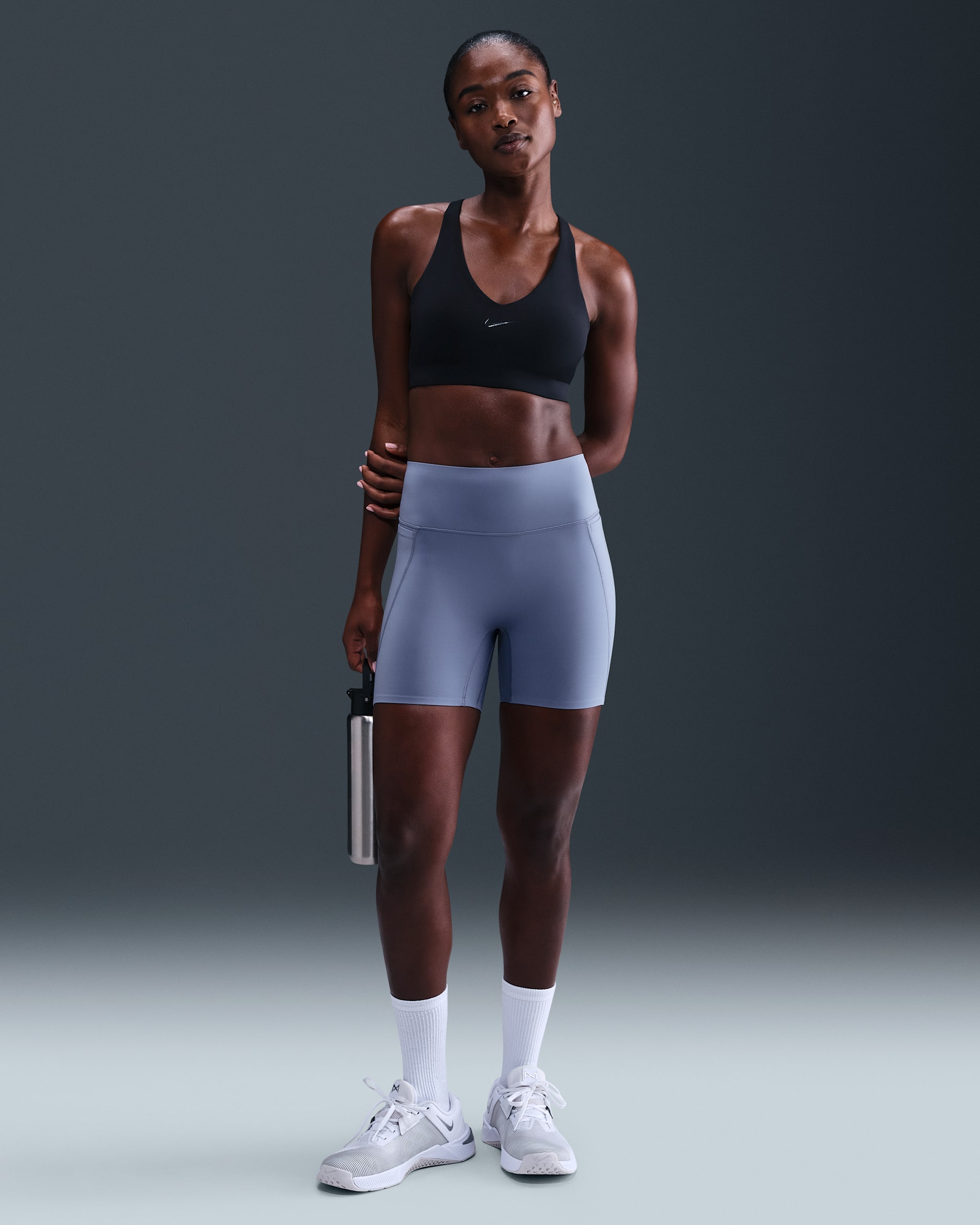 Shorts de ciclismo de tiro alto de 13 cm sin costura frontal para mujer Nike Universa - Índigo mundial/Morado arena/Azul celestino