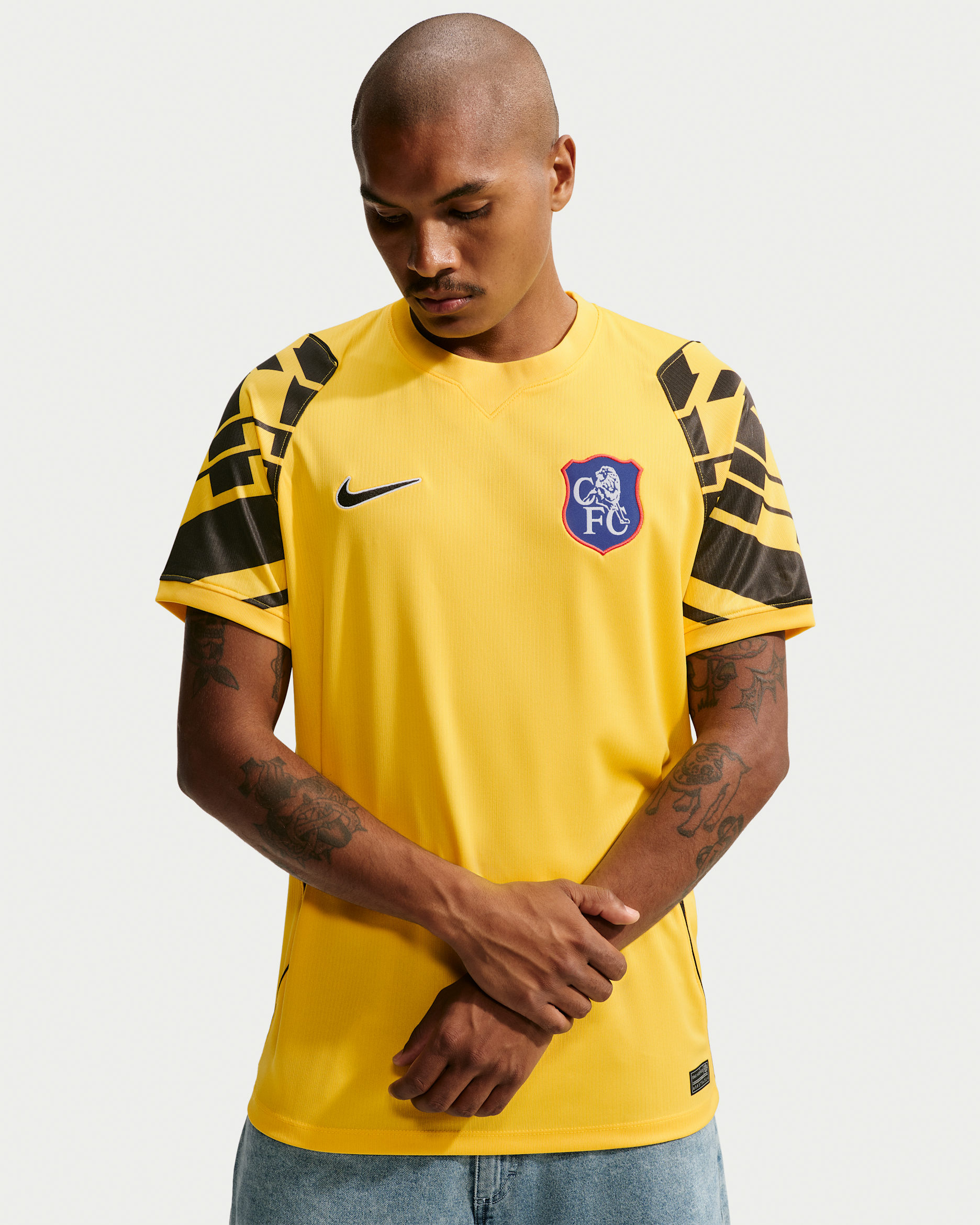 Chelsea FC 2026/27 Stadium Third Goalkeeper Men's Nike Dri-FIT Football Replica Short-Sleeve Shirt - Varsity Maize/Black/Black