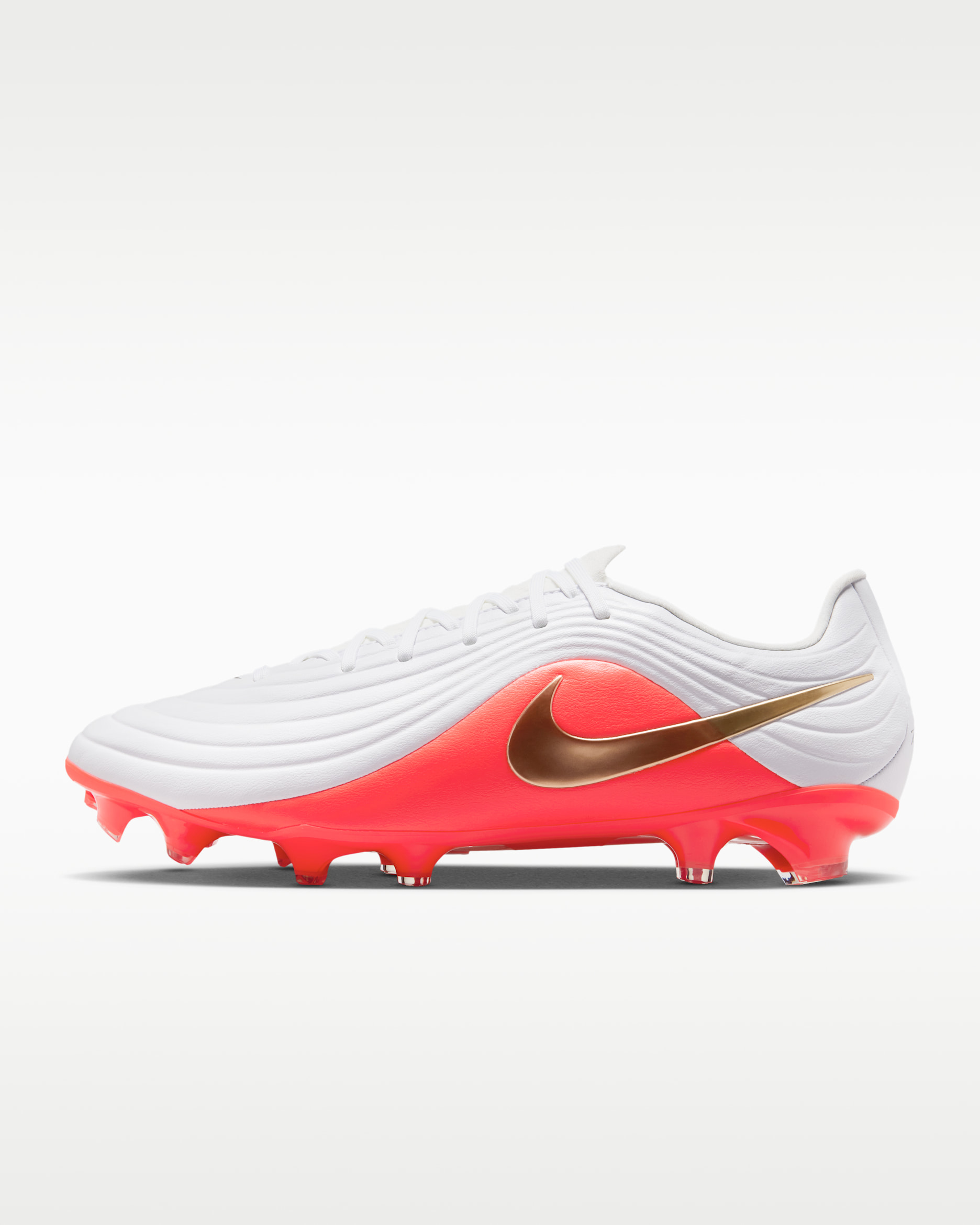 Tacos de fútbol de corte low para terrenos múltiples Nike Tiempo Maestro Academy - Blanco/Carmesí brillante/Difuso