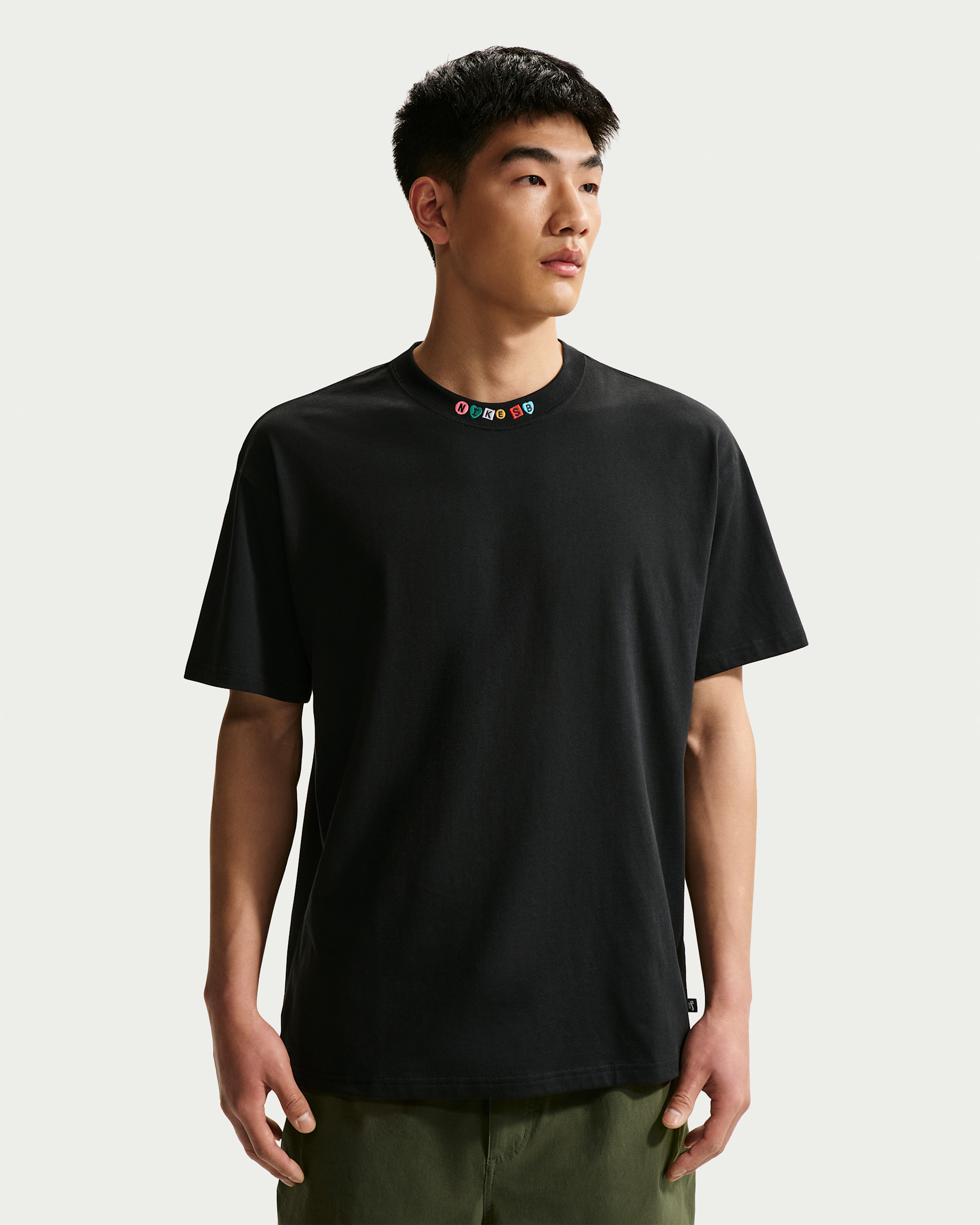 Nike SB 滑板 T 恤 - 黑色