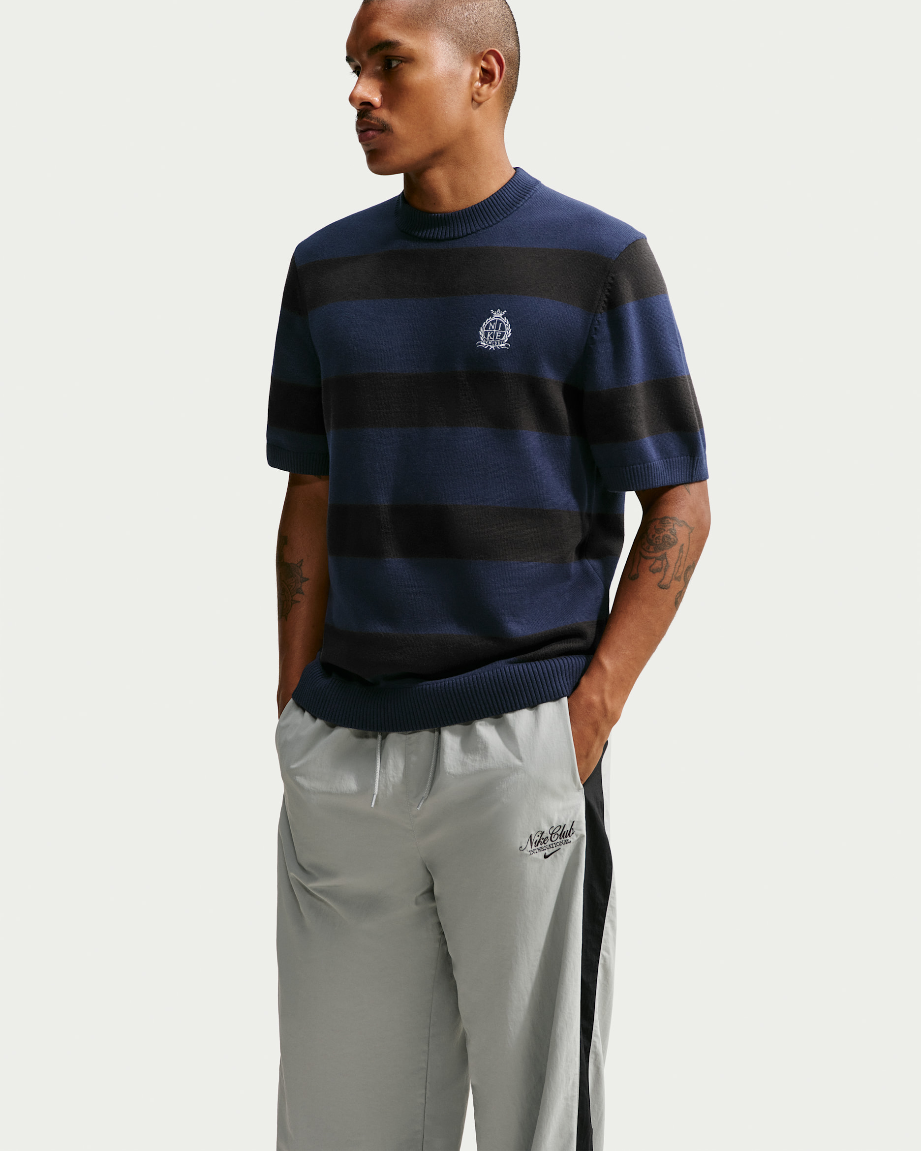 Suéter de manga corta para hombre Nike Club - Obsidiana/Negro/Fantasma