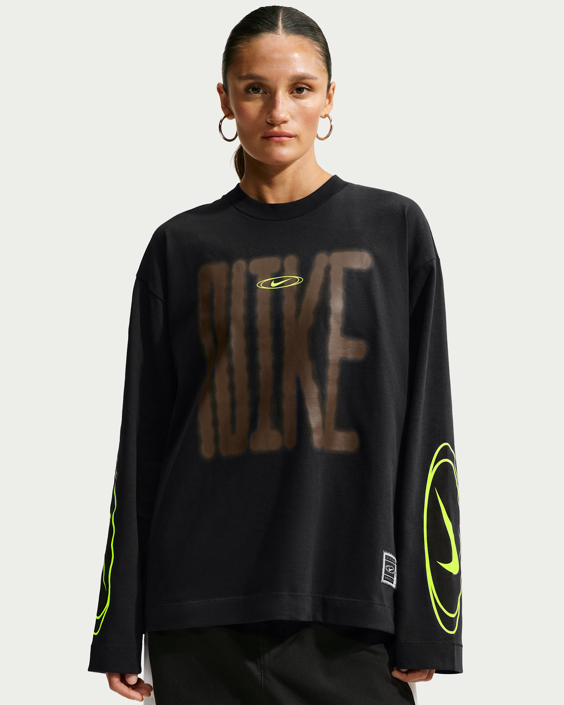 Nike Sportswear Women's Oversized Long-Sleeve T-Shirt - Black