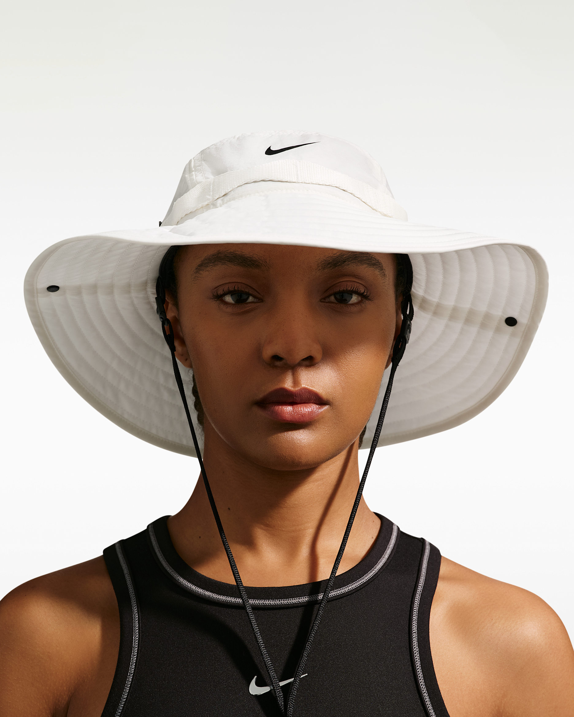Nike Apex Dri-FIT Bucket Hat - Sail/Anthracite/Black