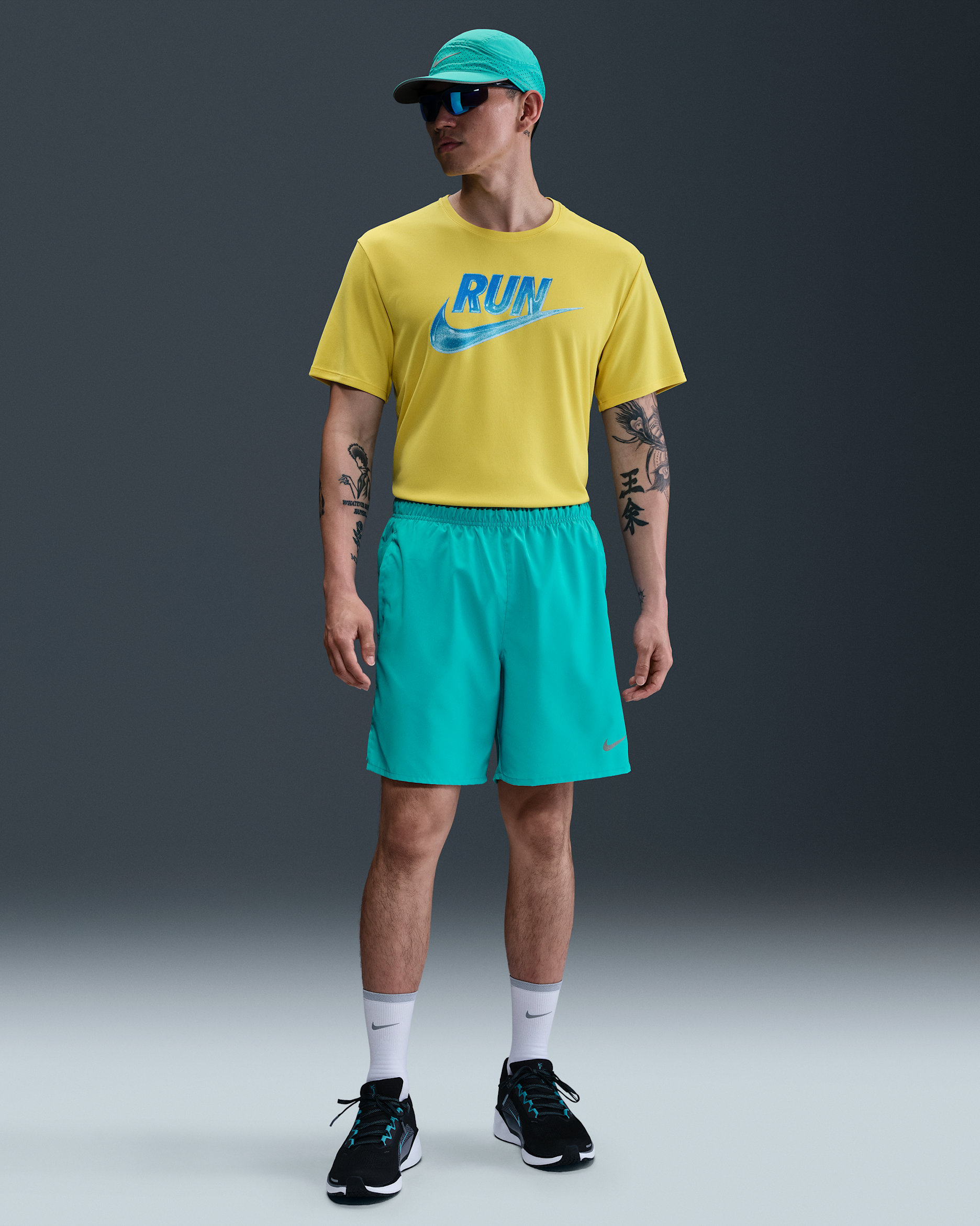 Shorts de correr Dri-FIT de 18 cm con forro de ropa interior para hombre Nike Challenger - Cactus empolvado/Cactus empolvado/Cactus empolvado