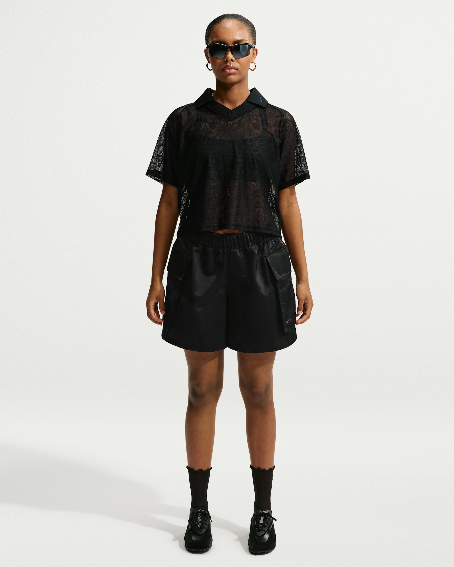 Shorts cargo de satén de tiro medio holgados para mujer Nike Sportswear - Negro/Negro