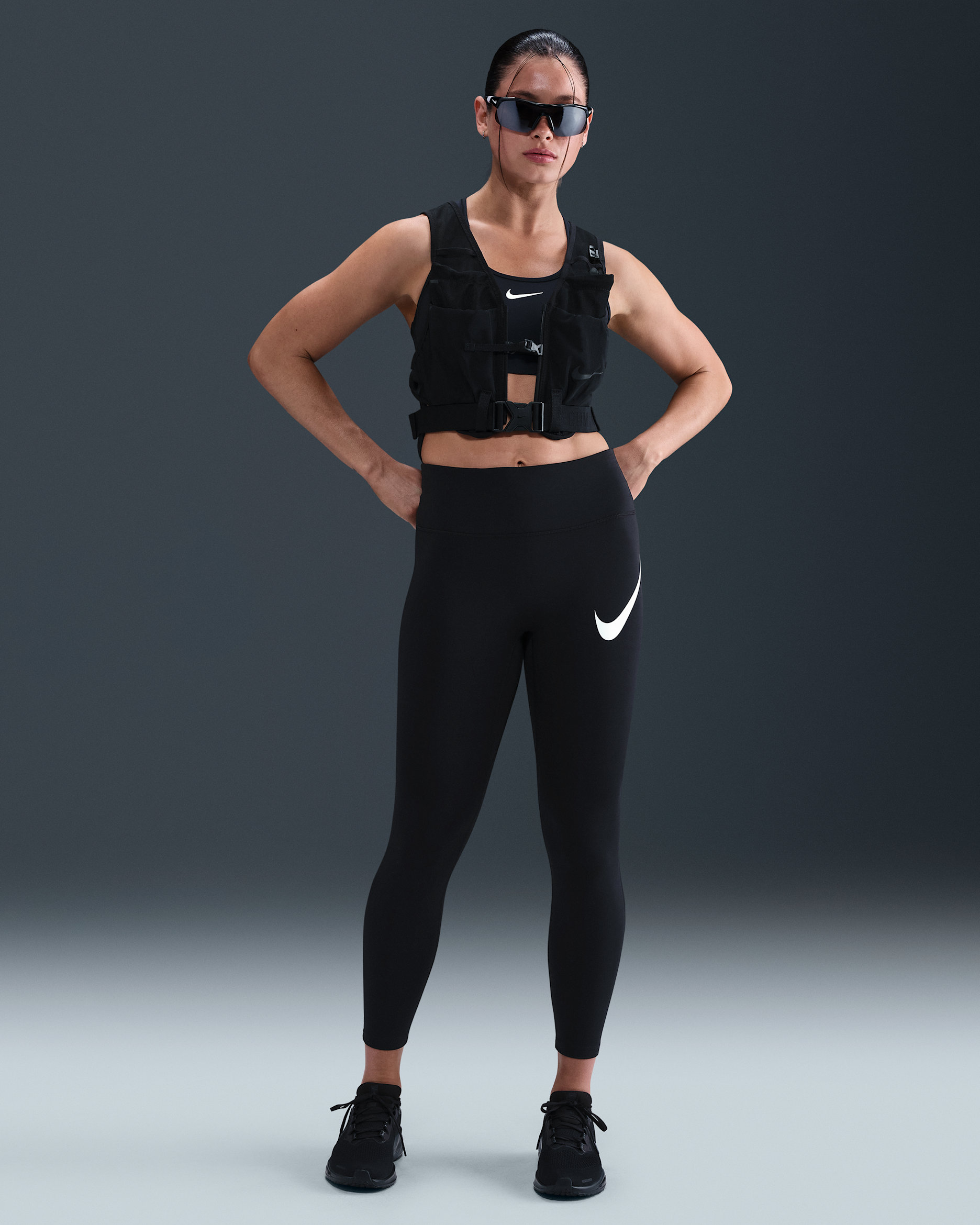 Nike Tempo Swoosh Run 7/8-Lauf-Leggings mit hohem Taillenbund (Damen) - Schwarz/Weiß