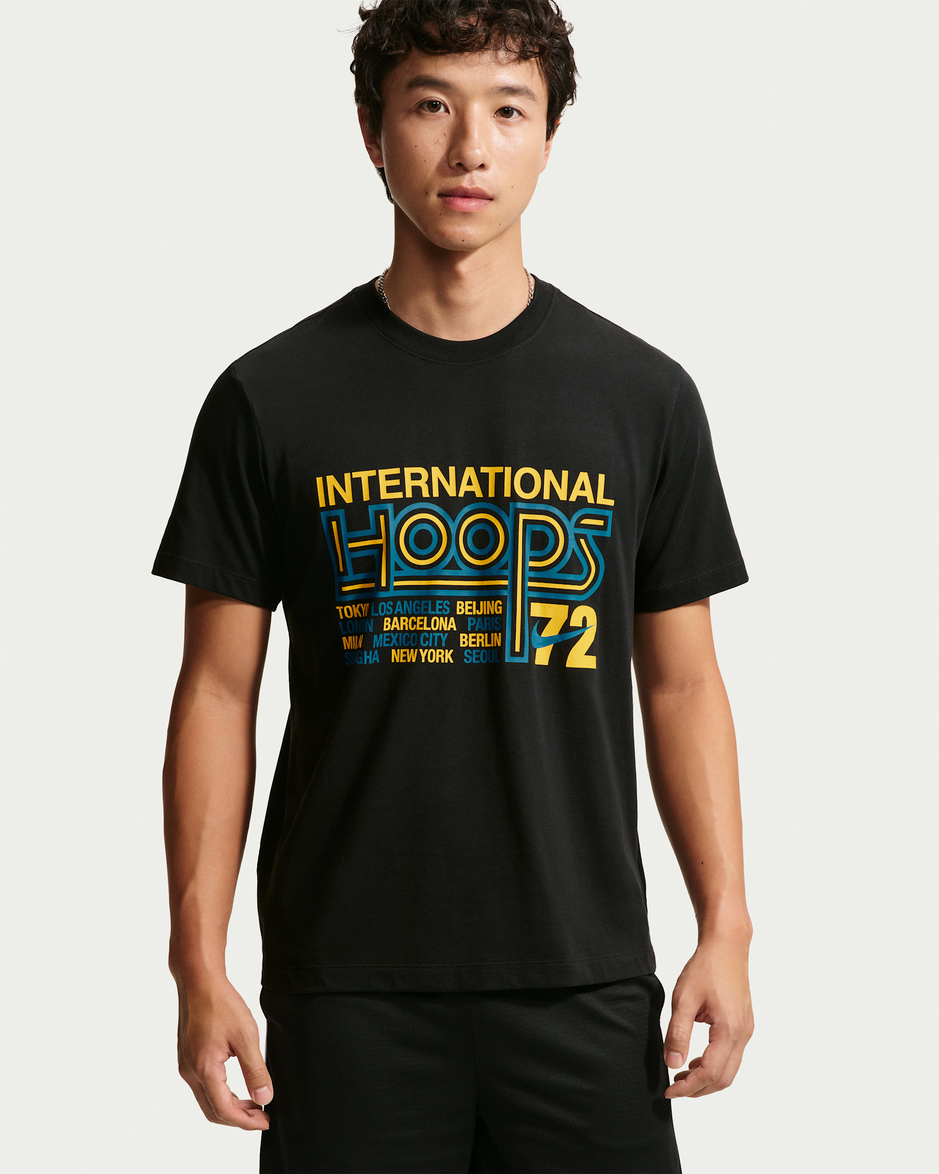 เสื้อยืดบาสเก็ตบอลผู้ชาย Nike - ดำ