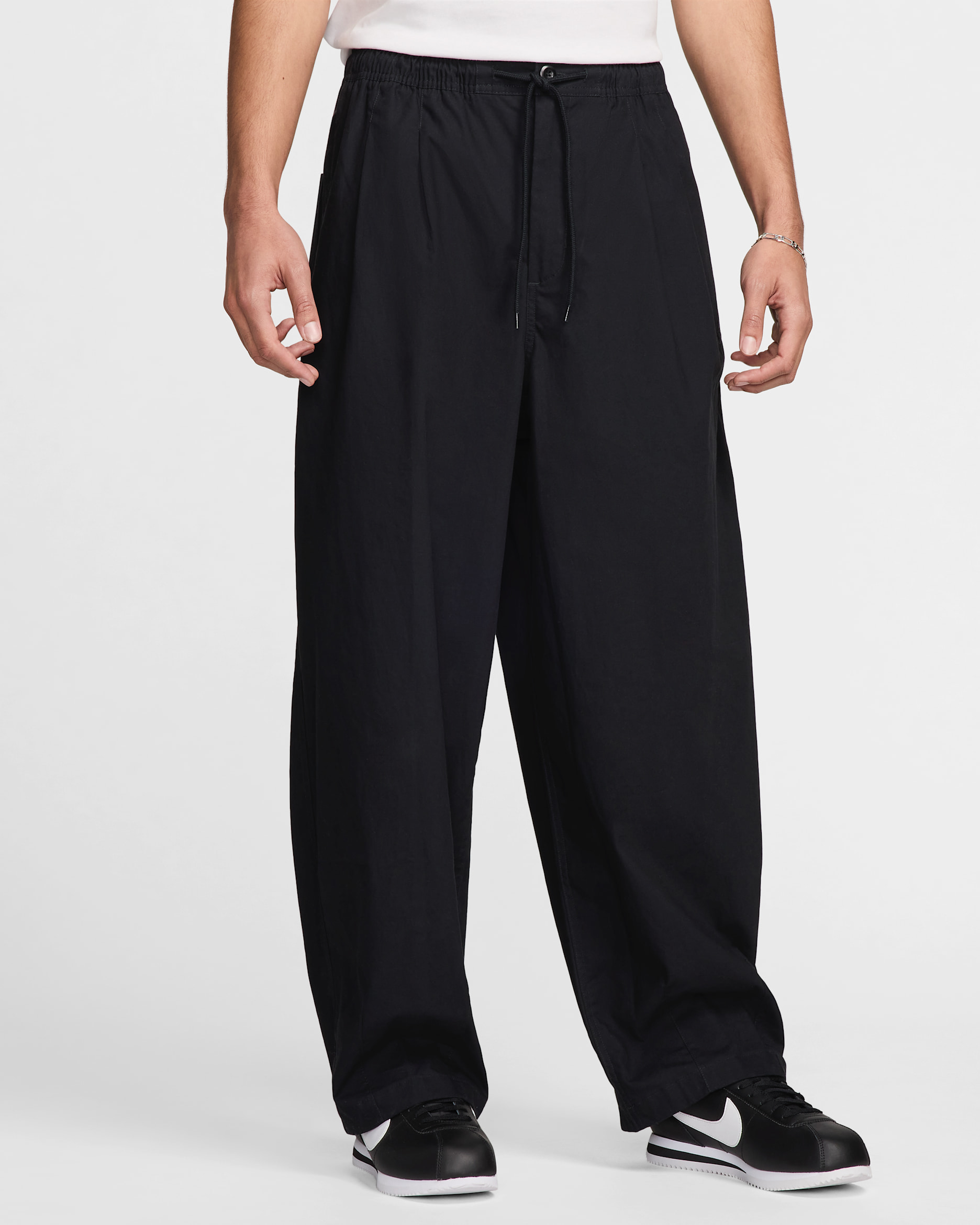 Nike Club Men's Balloon Trousers - Black/Black
