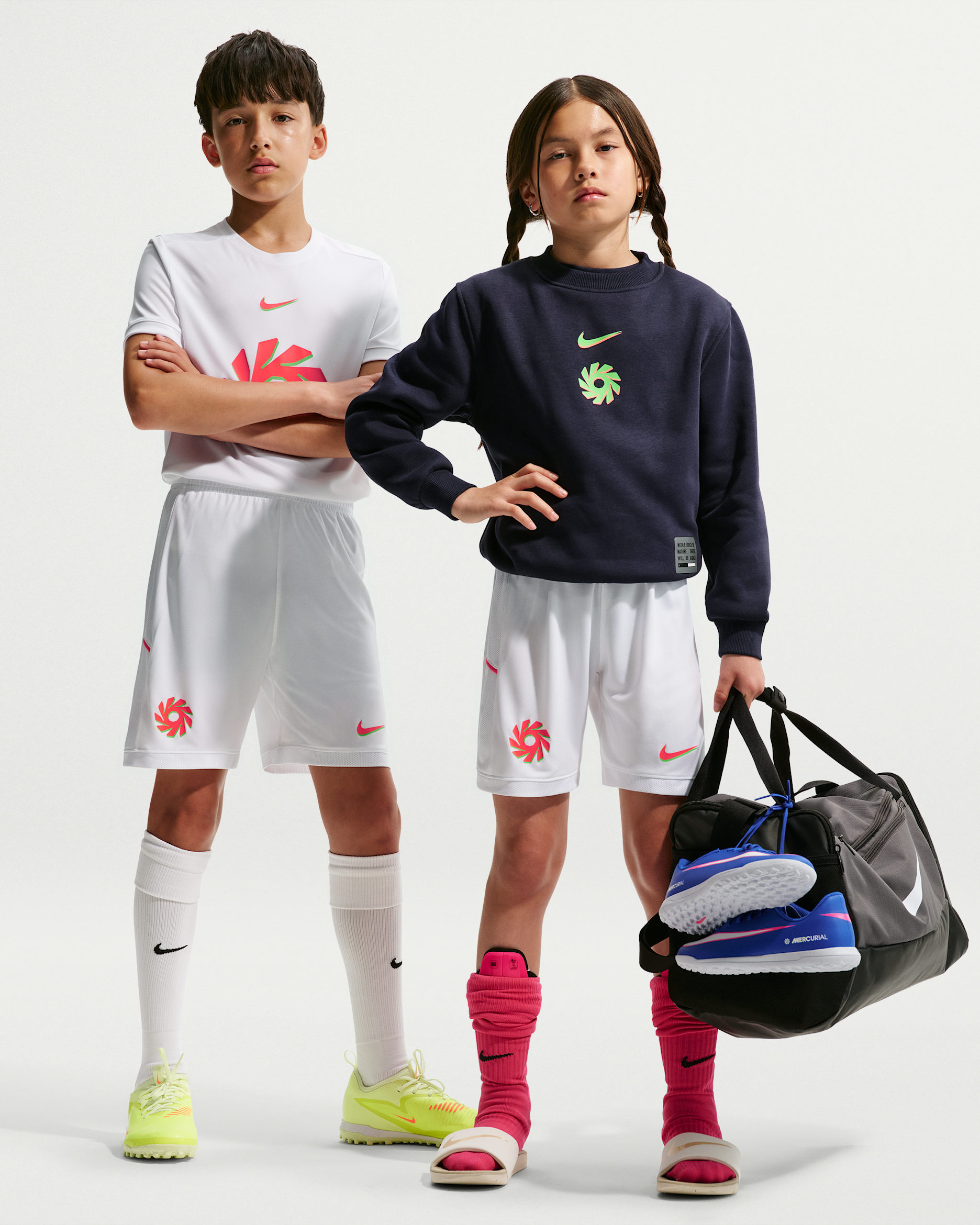 Erling Haaland Academy Nike Dri-FIT-fodboldshorts til større børn - hvid/hvid/Hot Punch/Hot Punch