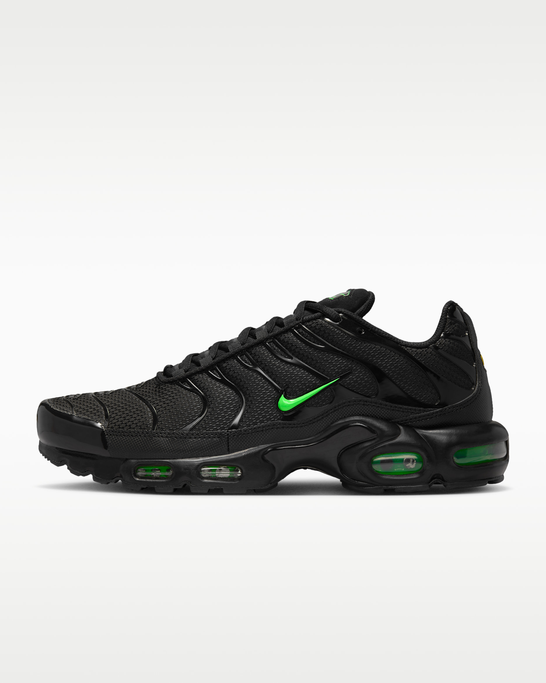 รองเท้าผู้ชาย Nike Air Max Plus - ดำ/ดำ/Green Strike