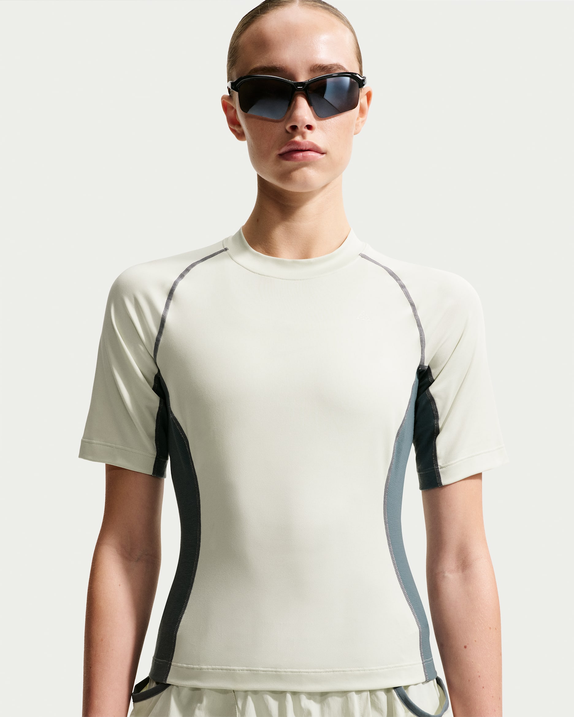 Nike ACG "Wildsee" Women's Dri-FIT Short-Sleeve Base Layer Top - Sea Glass/Mineral Slate/Summit White