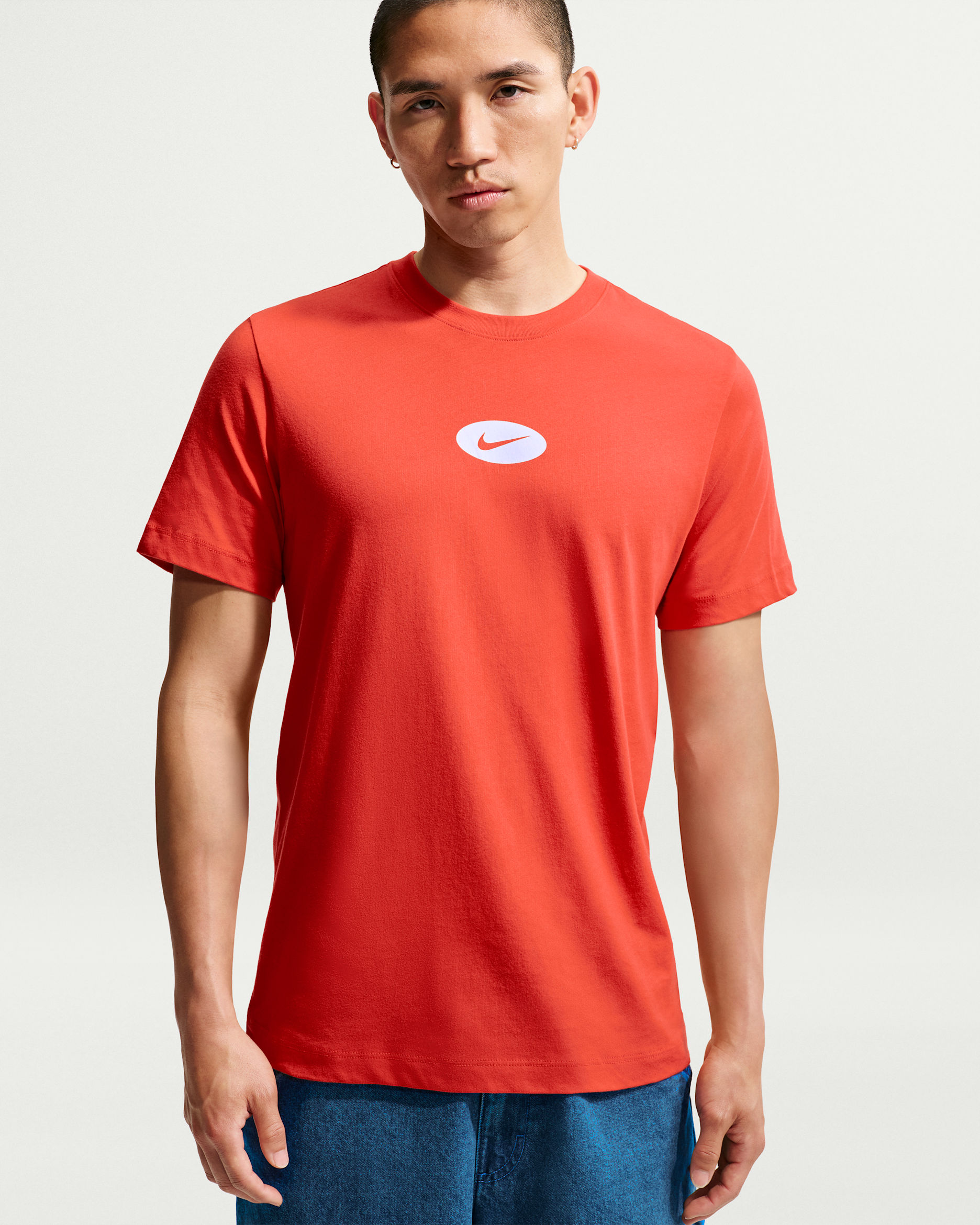 ナイキ スポーツウェア Tシャツ - コズミッククレイ