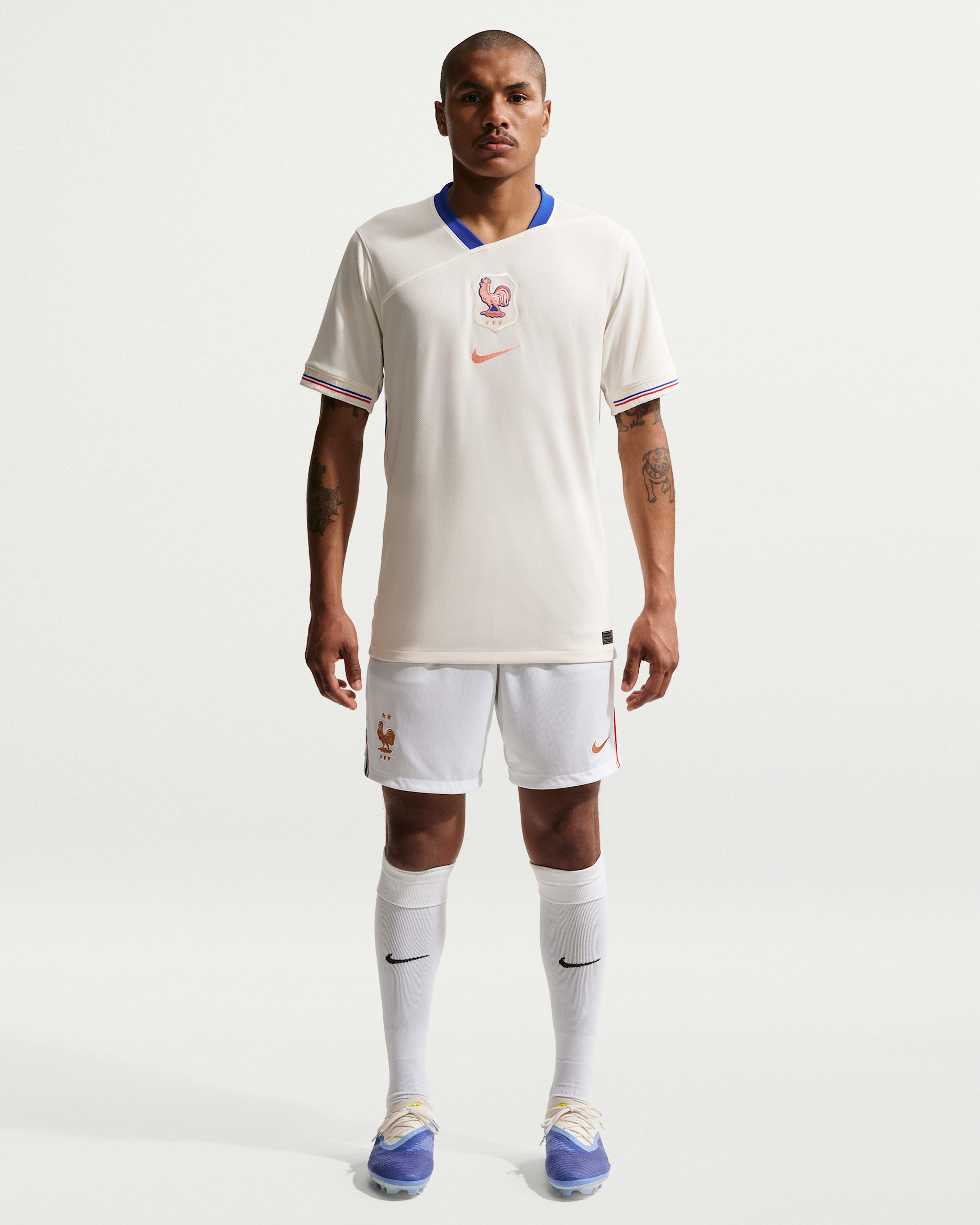 FFF 2026 Stadium Home Men's Nike Dri-FIT Football Replica Shorts - White/Metallic Copper