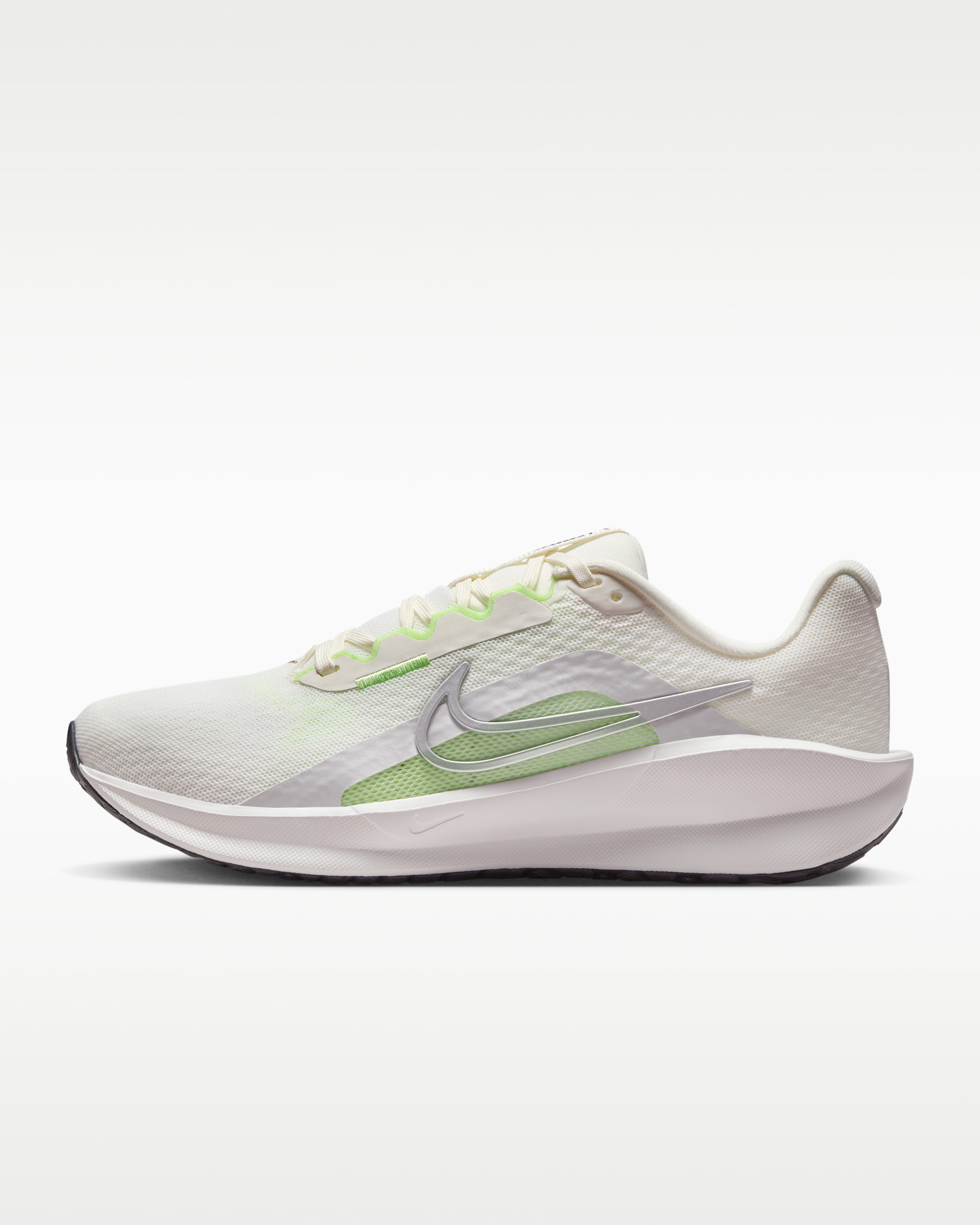Γυναικεία παπούτσια για τρέξιμο σε δρόμο Nike Downshifter 13 - Sail/Photon Dust/Summit White/Metallic Silver