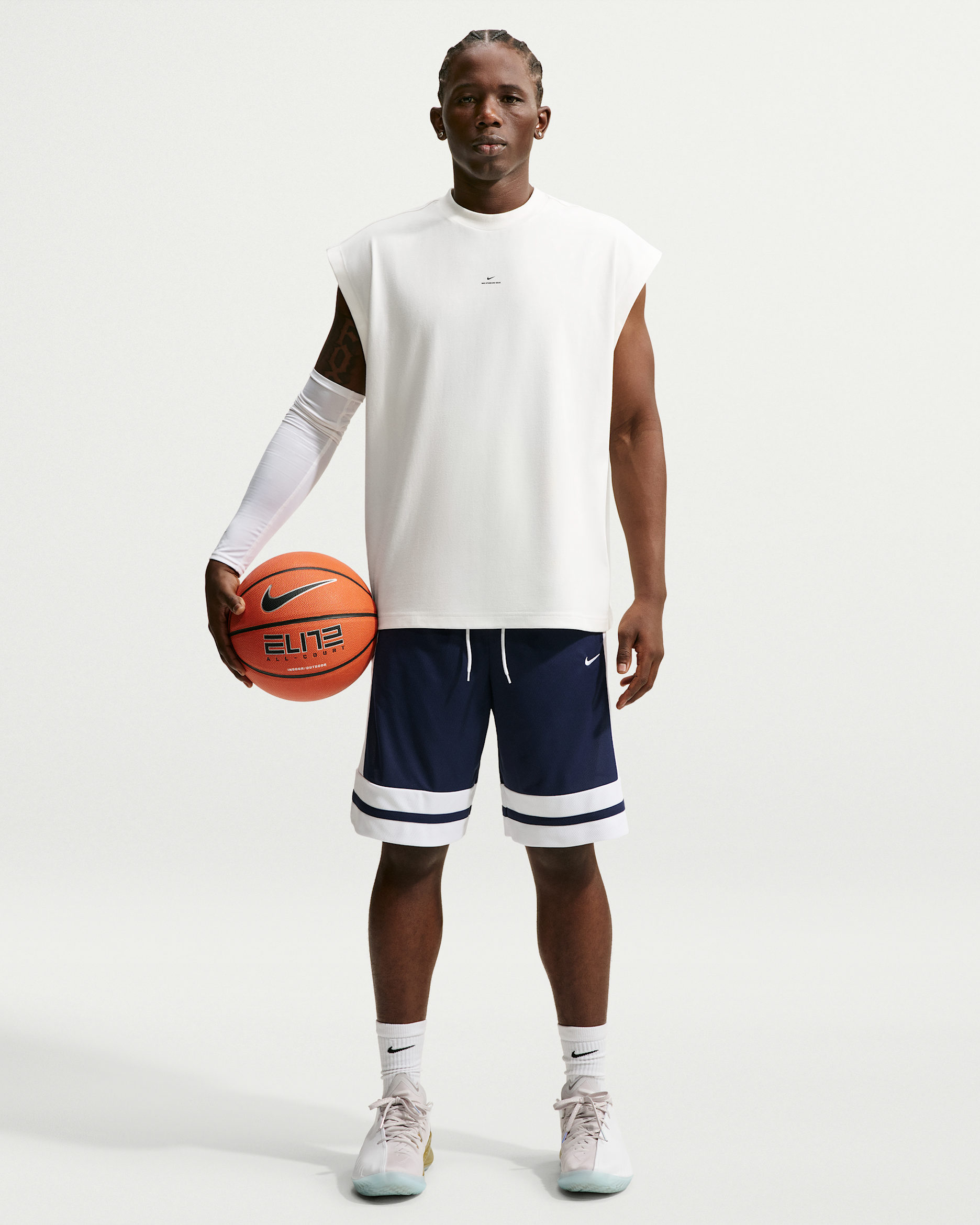 Shorts de básquetbol Dri-FIT con diseño clásico Game de 25 cm para hombre Nike - Azul marino medianoche/Blanco/Azul marino medianoche/Blanco
