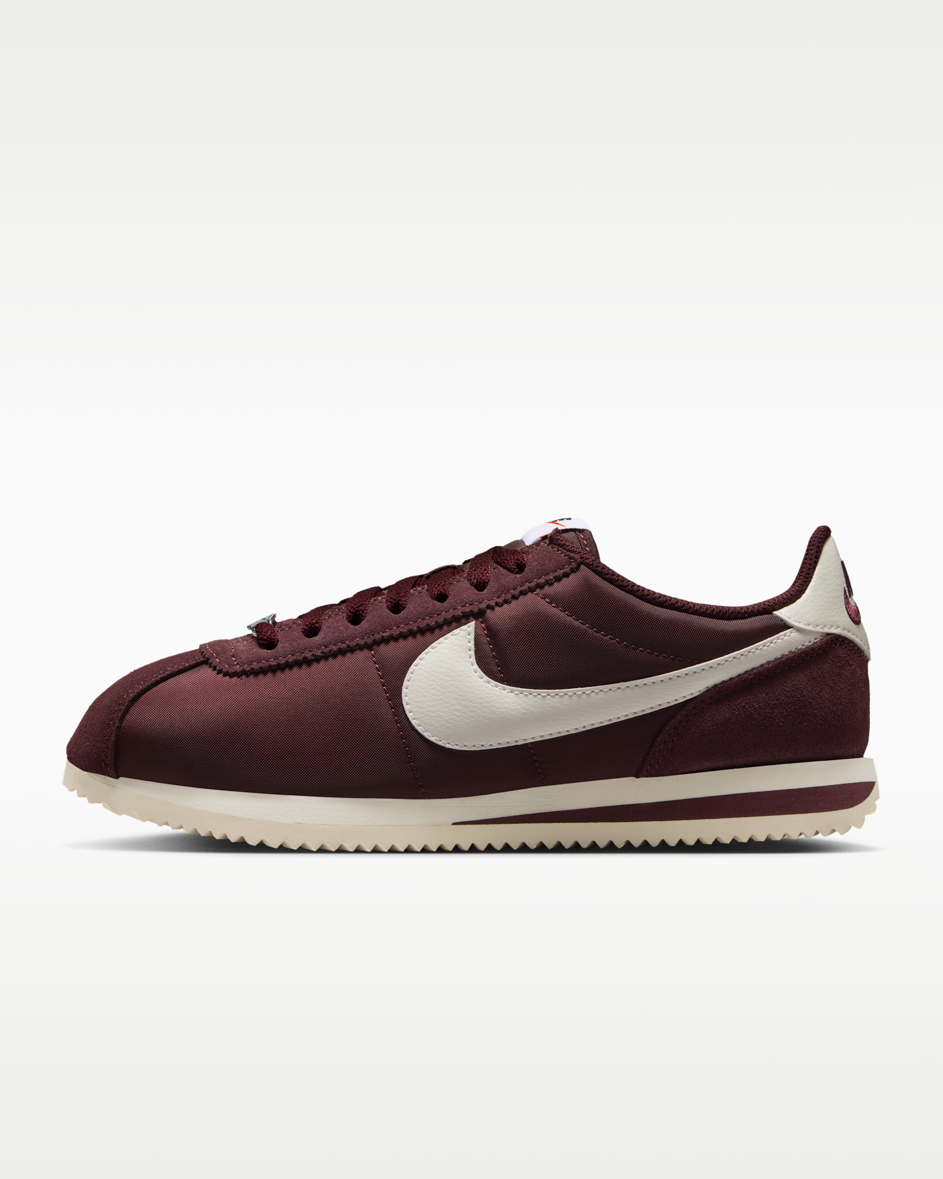 Tenis para mujer Nike Cortez Textile - Burdeos enérgico/Vela