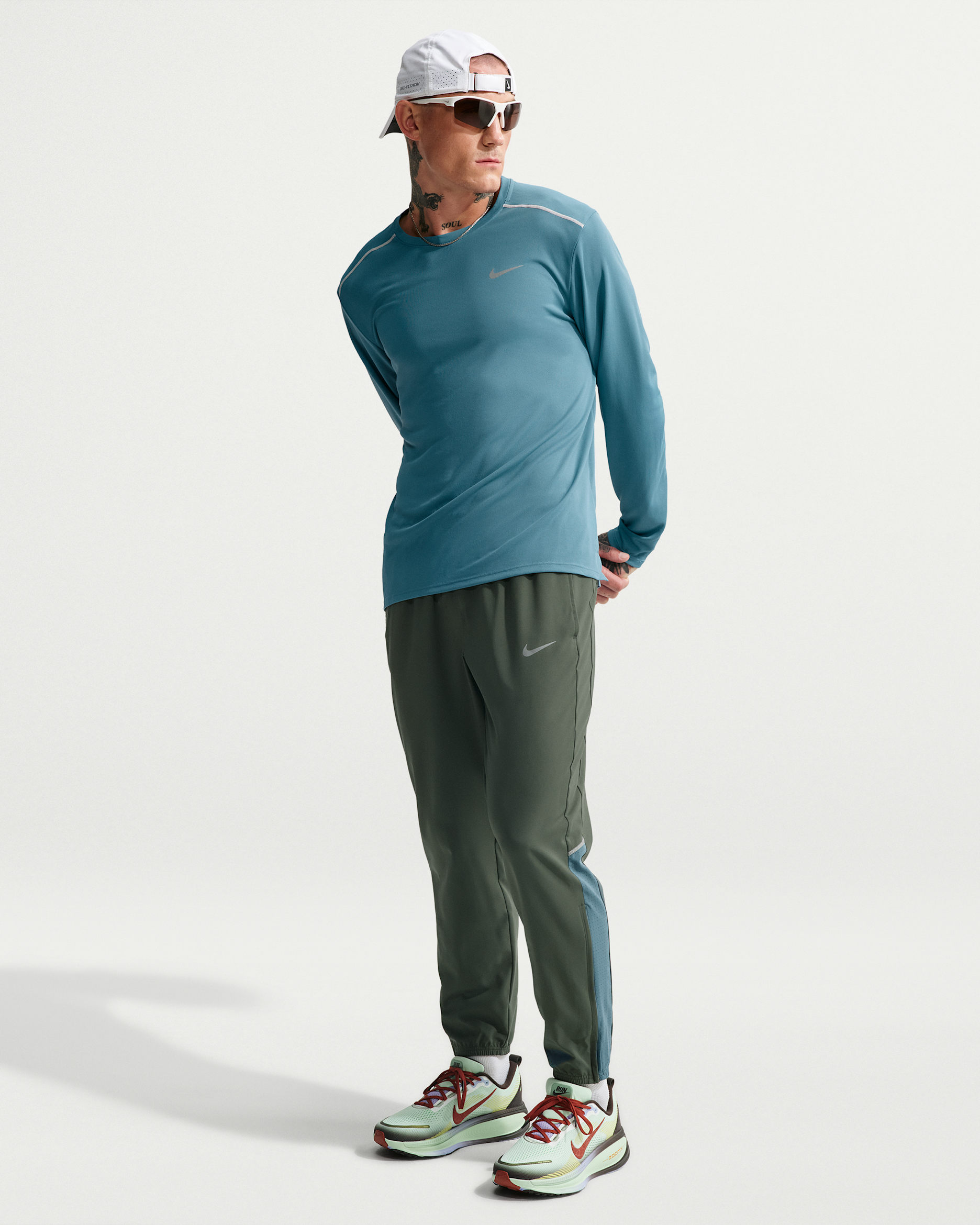 Nike Miler 男士 Dri-FIT 梭織跑步長褲 - Camo Green/Mineral Slate