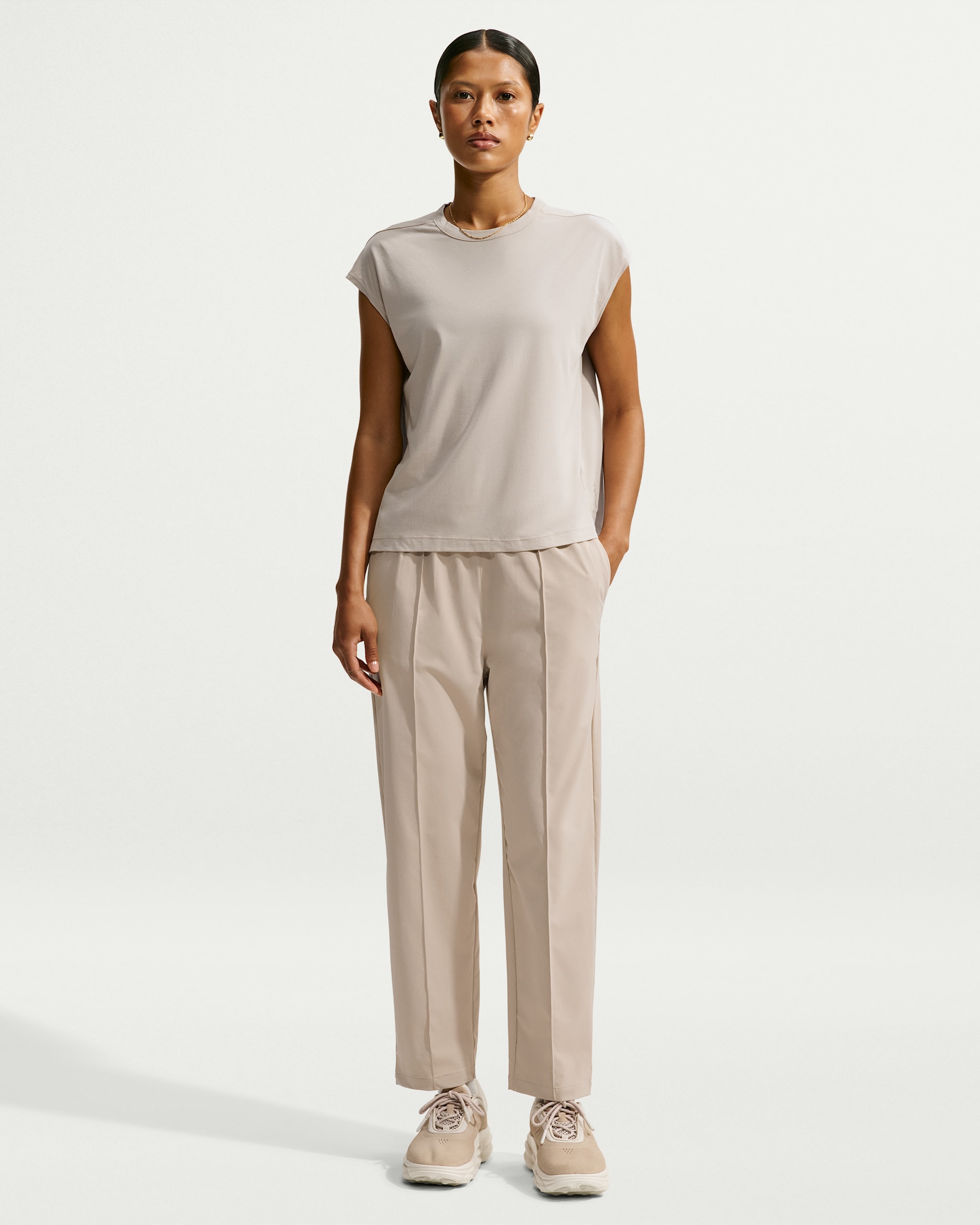 Nike 24.7 PerfectStretch Women's Dri-FIT UV Protection High-Rise Tapered Pants - Cream II/College Grey