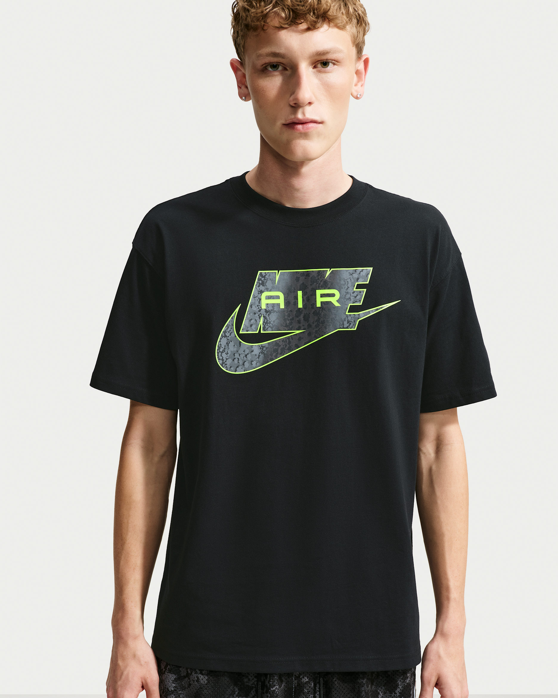 Nike Sportswear Men's T-Shirt - Black