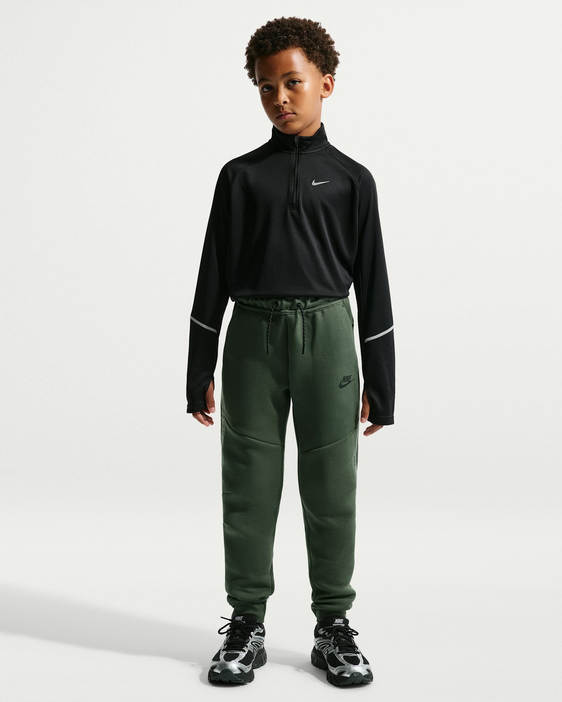 Nike Sportswear Tech Fleece Big Kids' Joggers with Reflective Accents - Camo Green/Black/Black