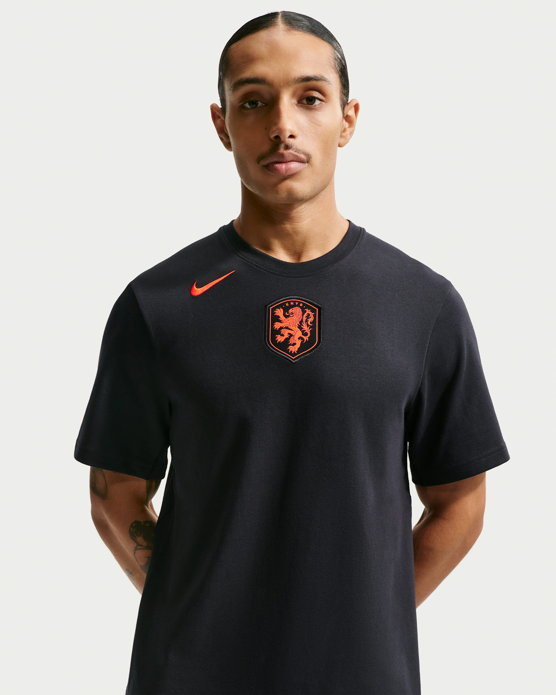 Netherlands Primary Men's Nike Dri-FIT Football T-Shirt - Black/Hyper Crimson