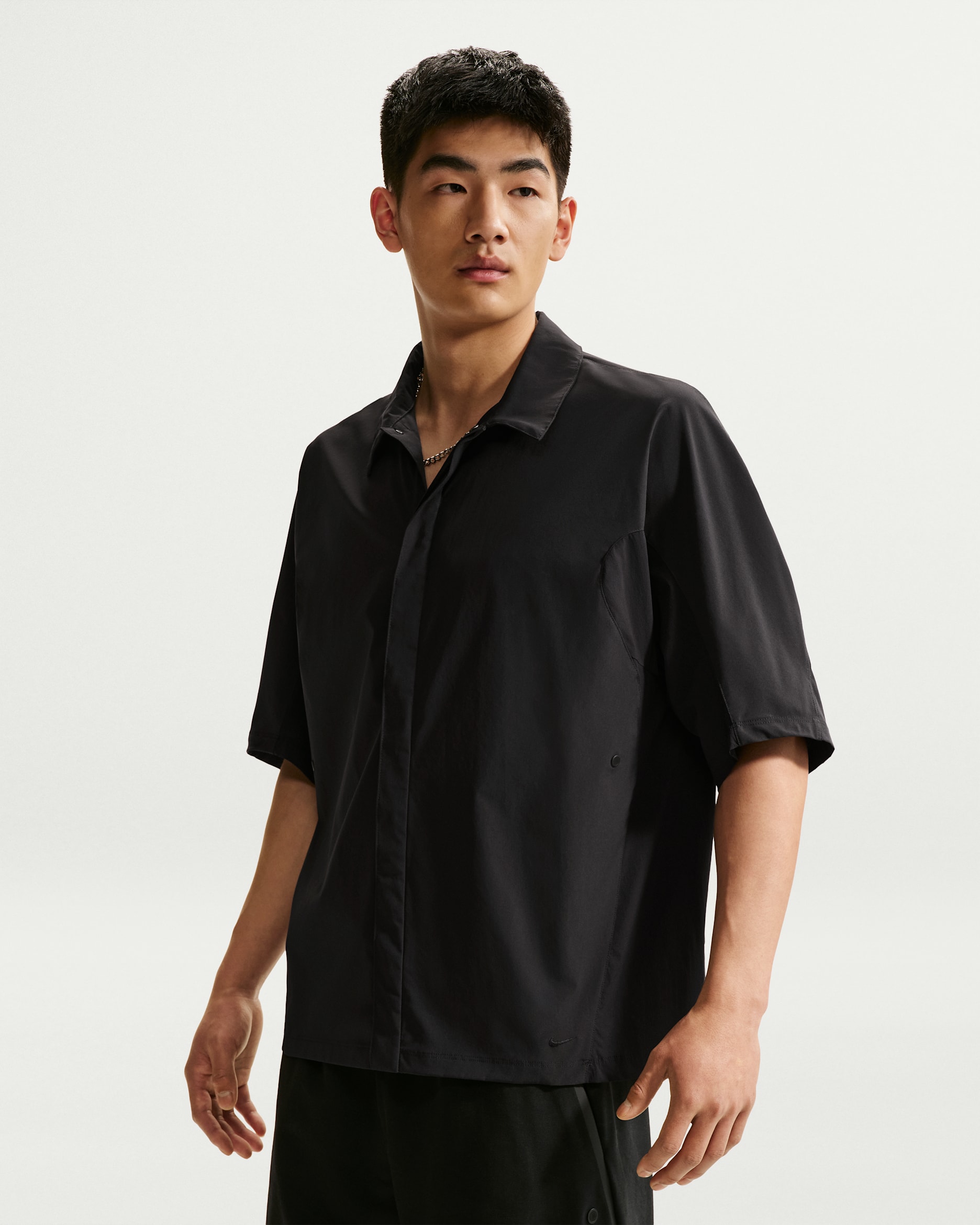 ナイキ テック ヘリオス メンズ Dri-FIT ショートスリーブ トップス - ブラック/ブラック/ブラック