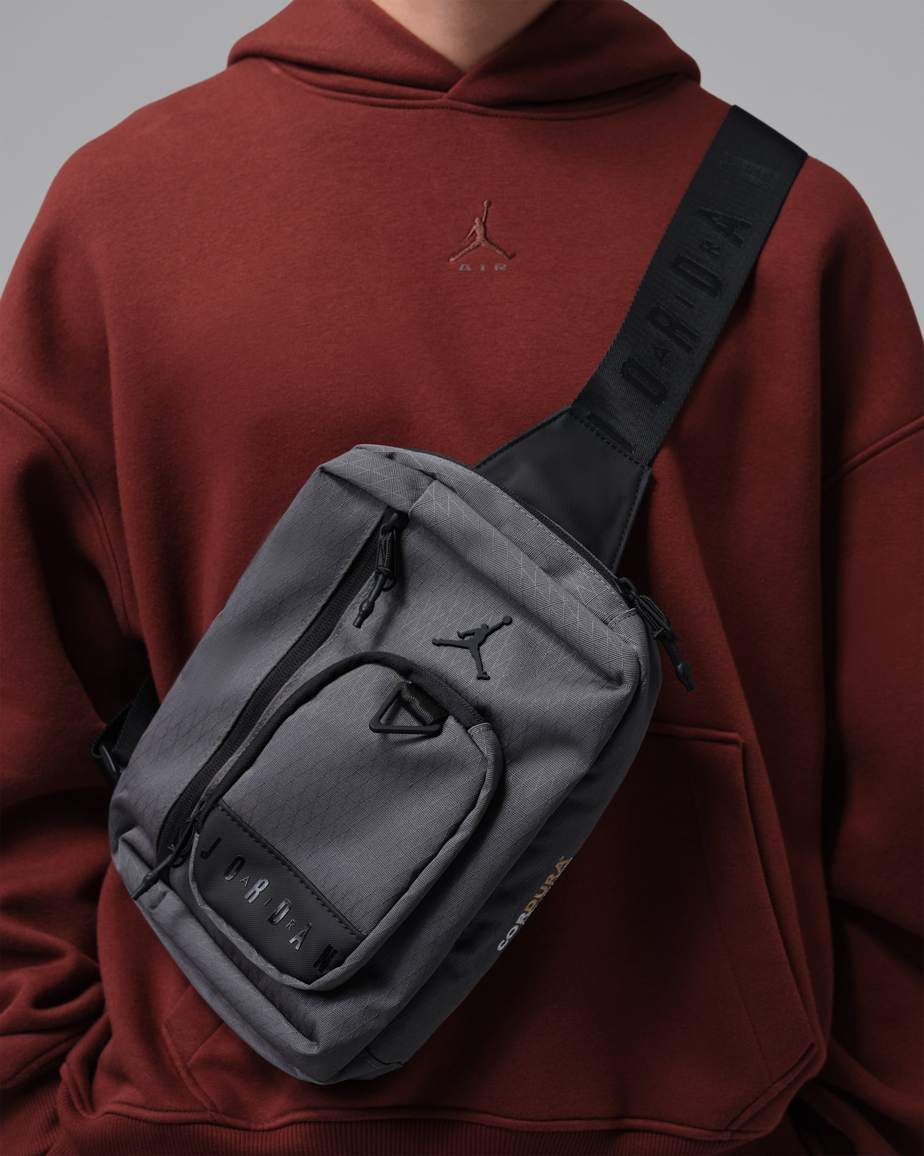 Jordan Collectors Crossbody Bag (3L) - Iron Grey