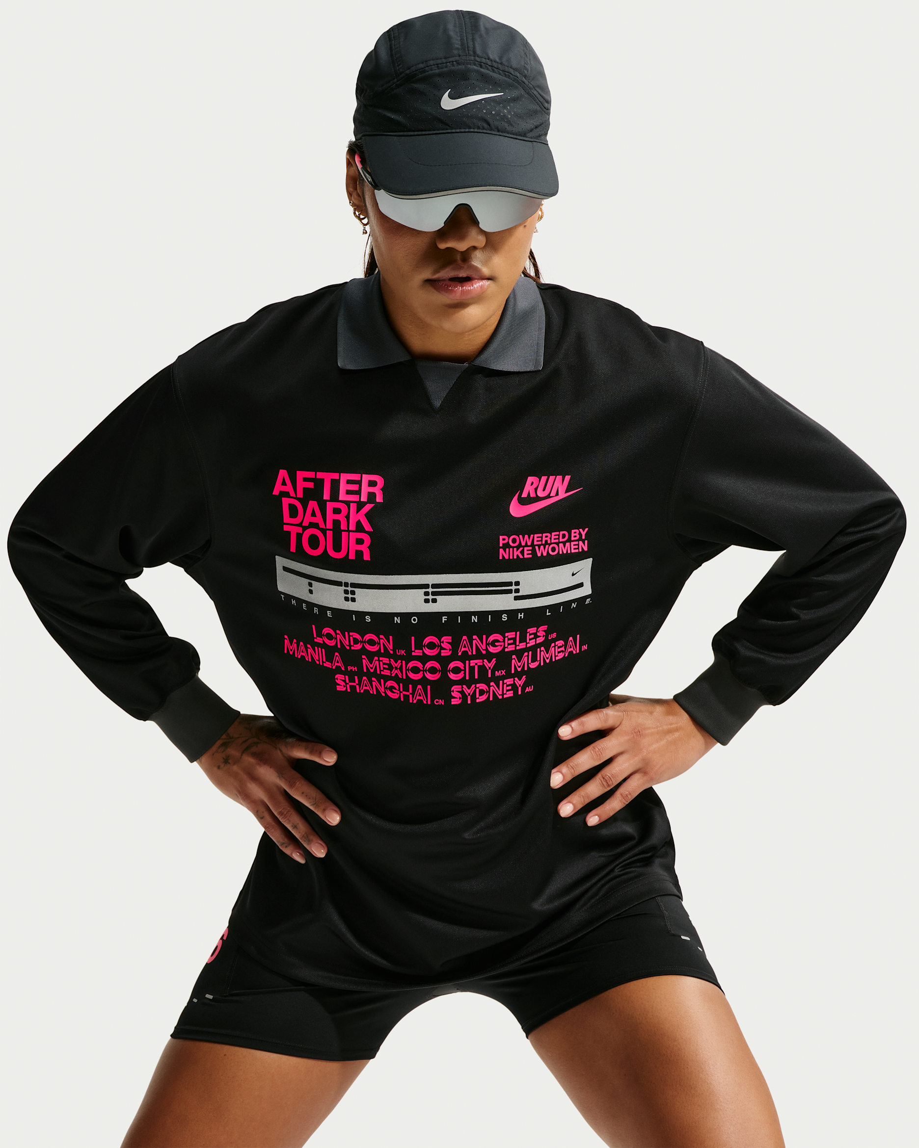 Playera de correr de manga larga Dri-FIT para mujer Nike After Dark Tour - Negro/Antracita/Hiperrosa