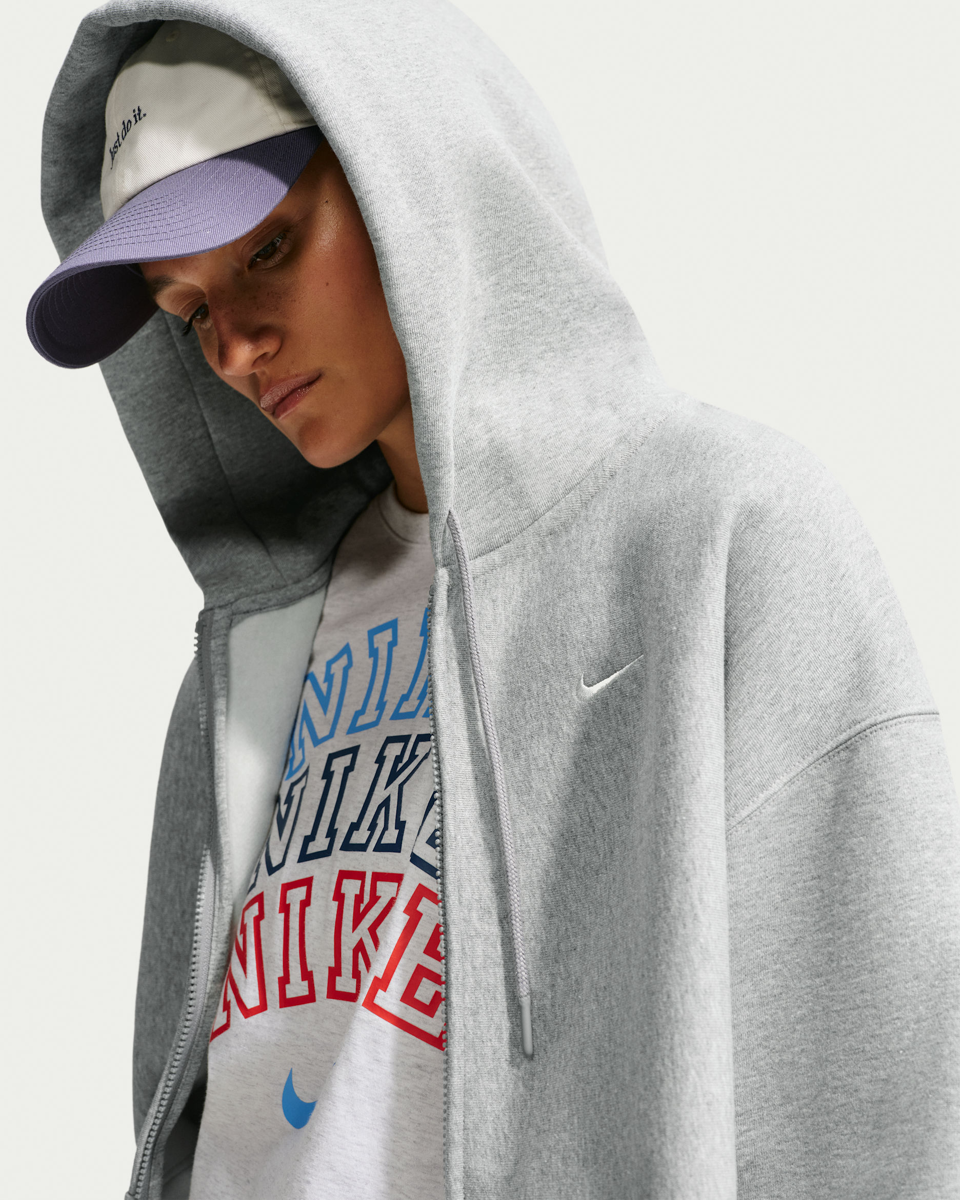 Ekstra stor Nike Studio Fleece Heavyweigth hettegenser med glidelås til dame - Dark Grey Heather/Sail