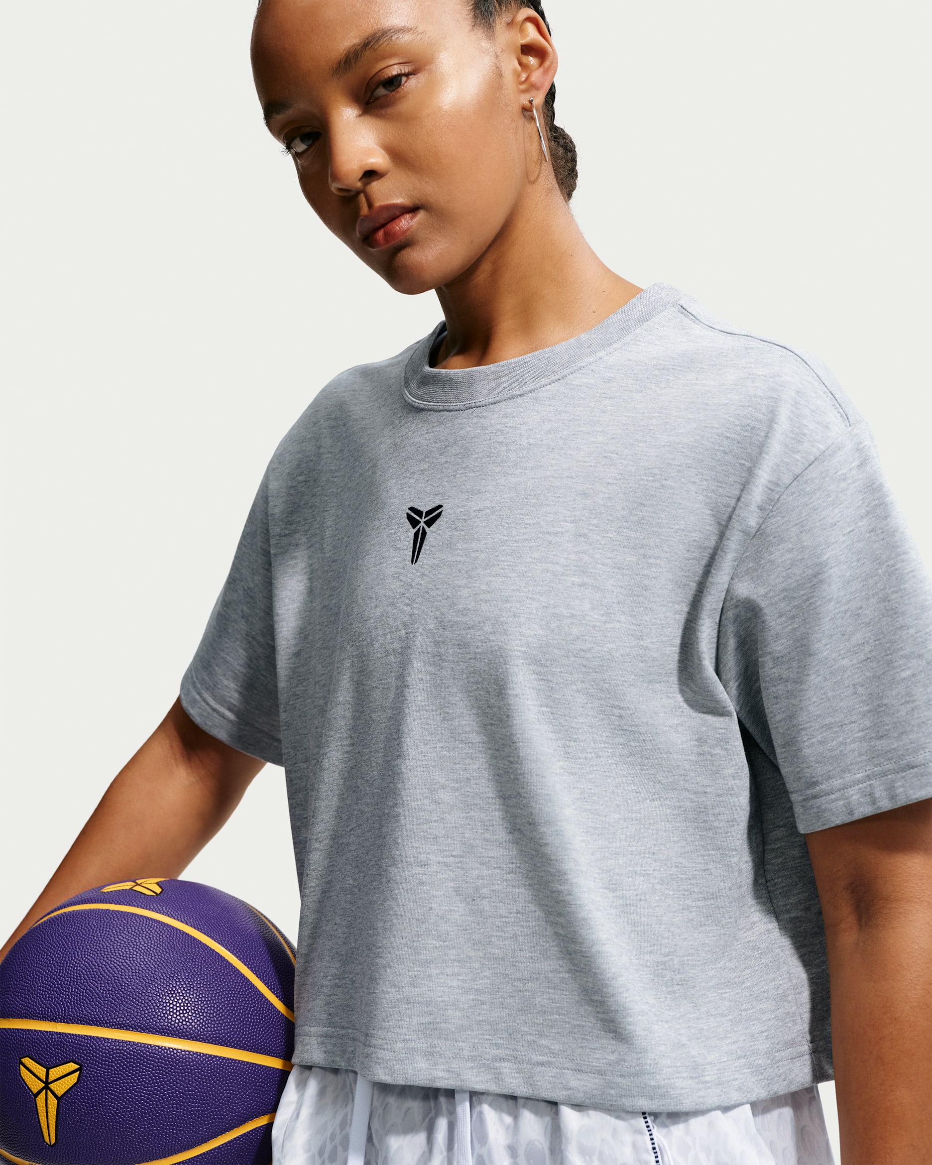 Kobe Women's Dri-FIT Cropped Basketball T-Shirt - Dark Grey Heather