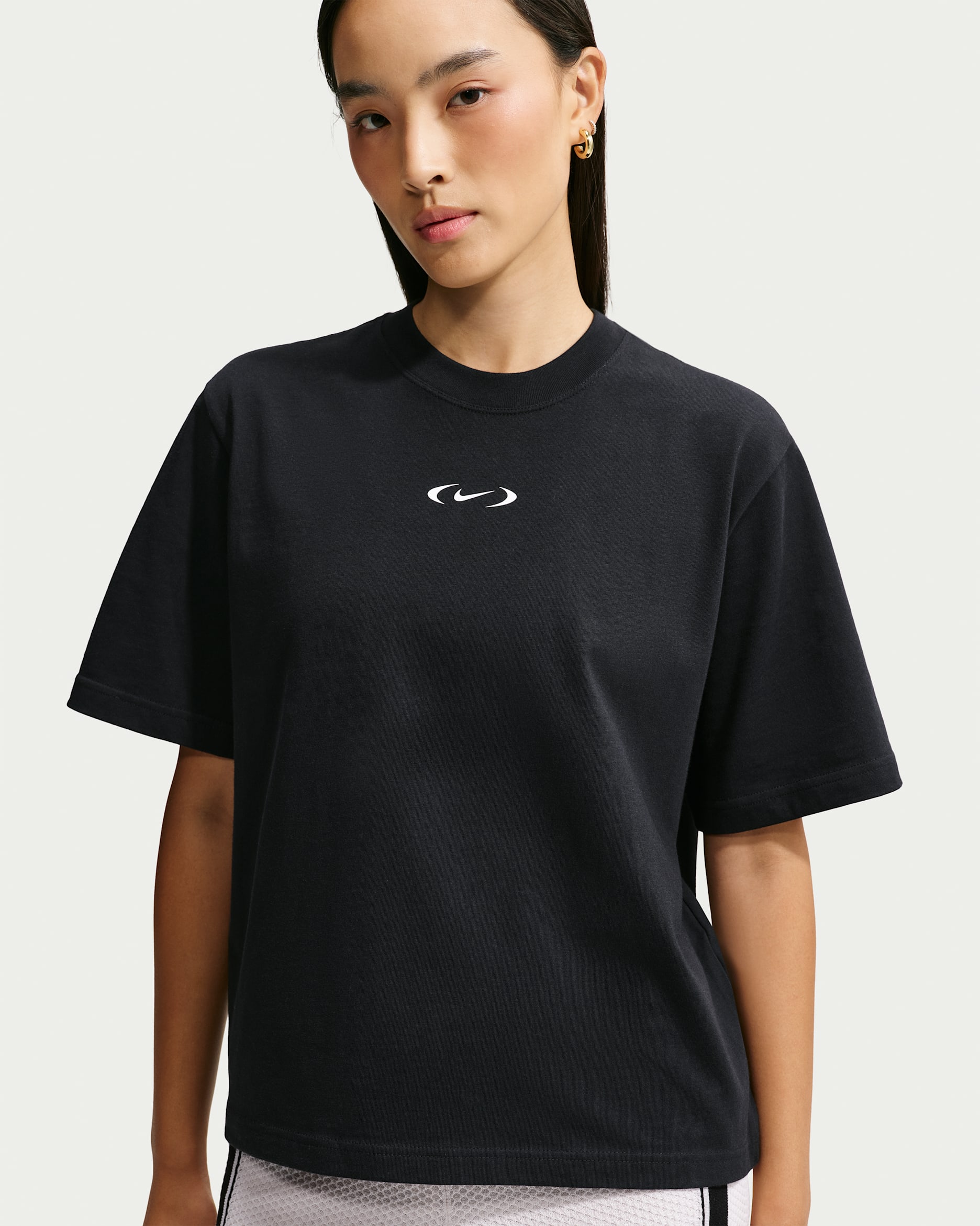 Nike Sportswear Classic Women's Loose T-Shirt - Black