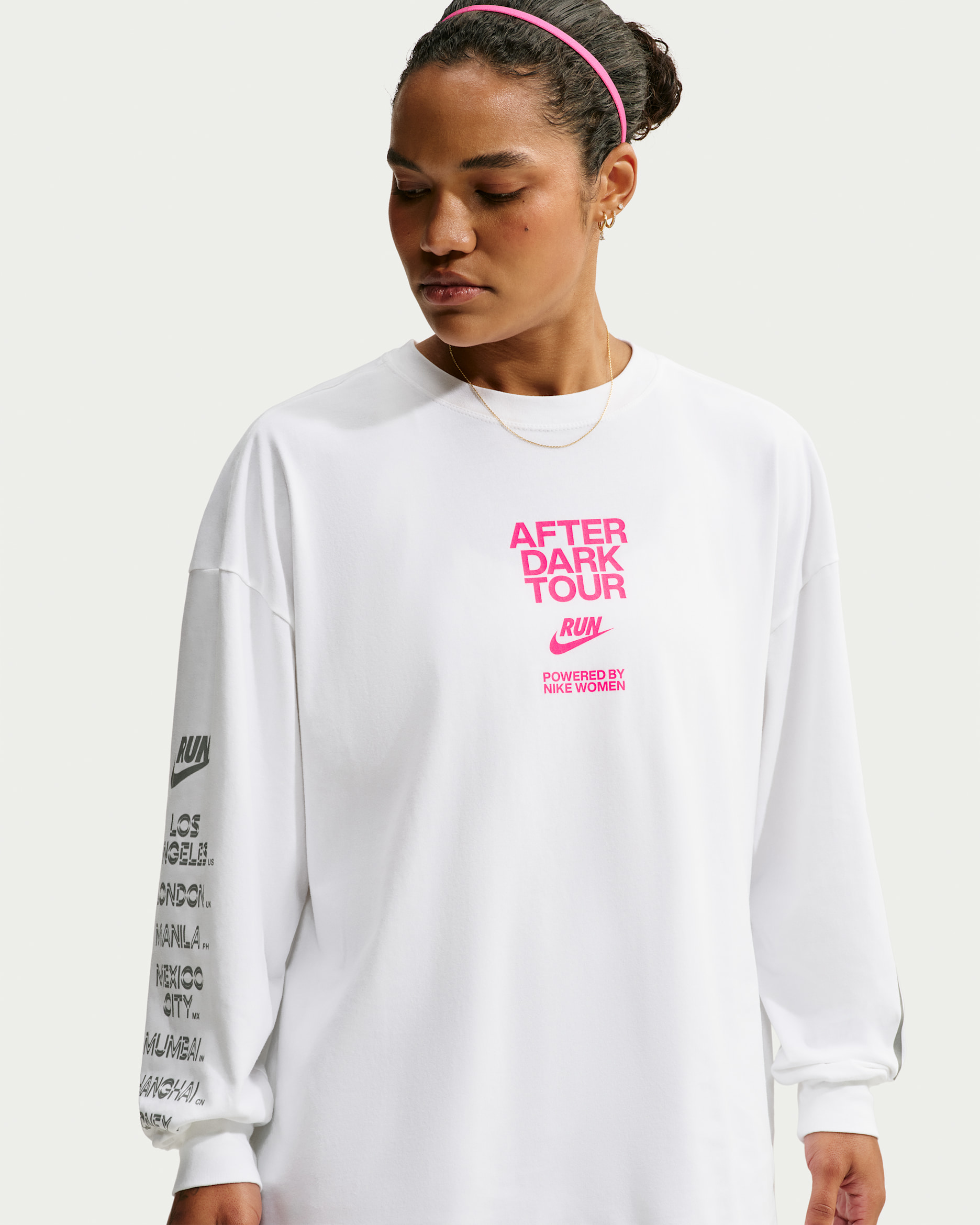 Nike After Dark Tour Women's Dri-FIT Oversized Long-Sleeve Running T-Shirt - White